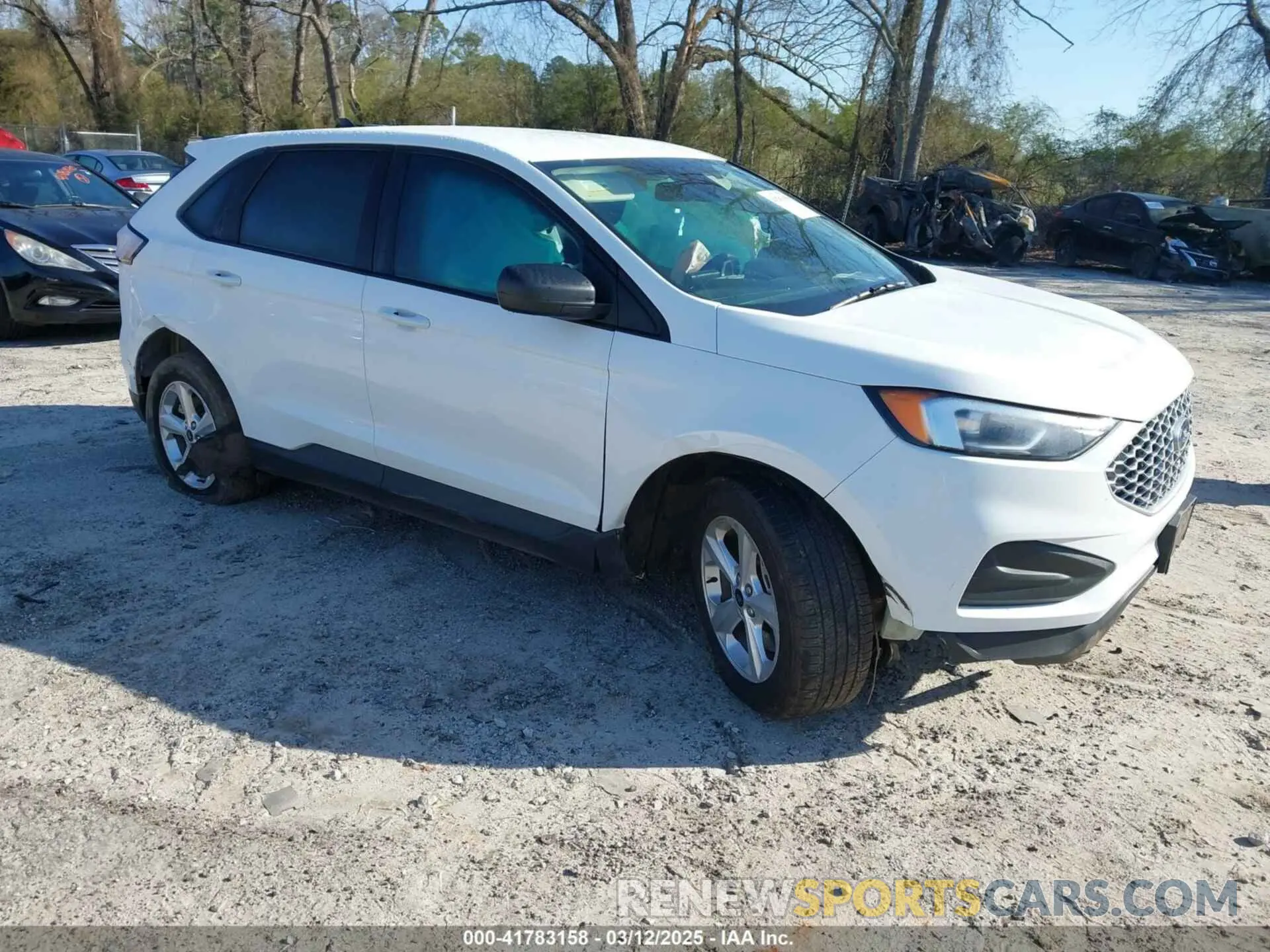 1 Photograph of a damaged car 2FMPK4G92RBA47784 FORD EDGE 2024