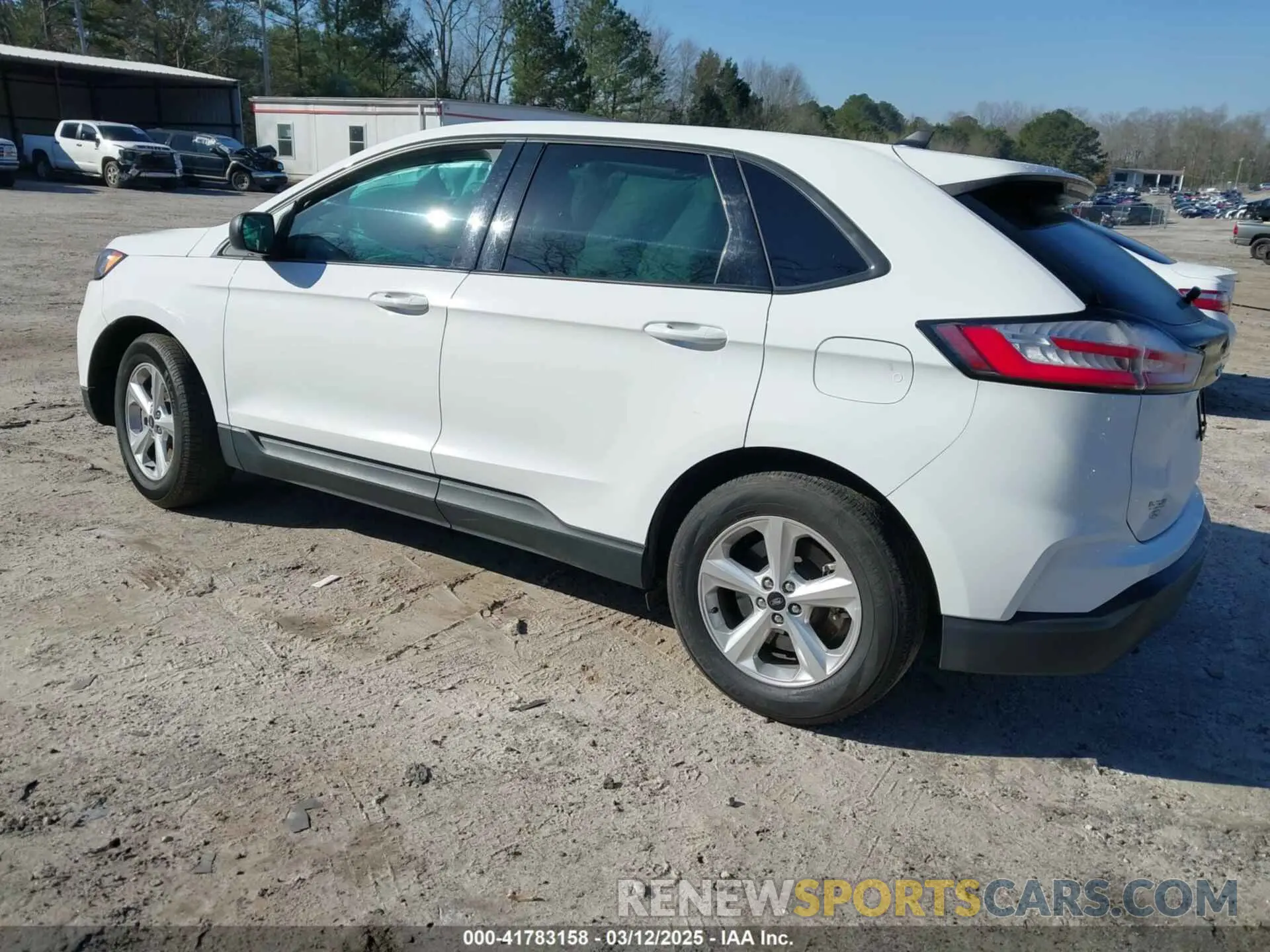 3 Photograph of a damaged car 2FMPK4G92RBA47784 FORD EDGE 2024