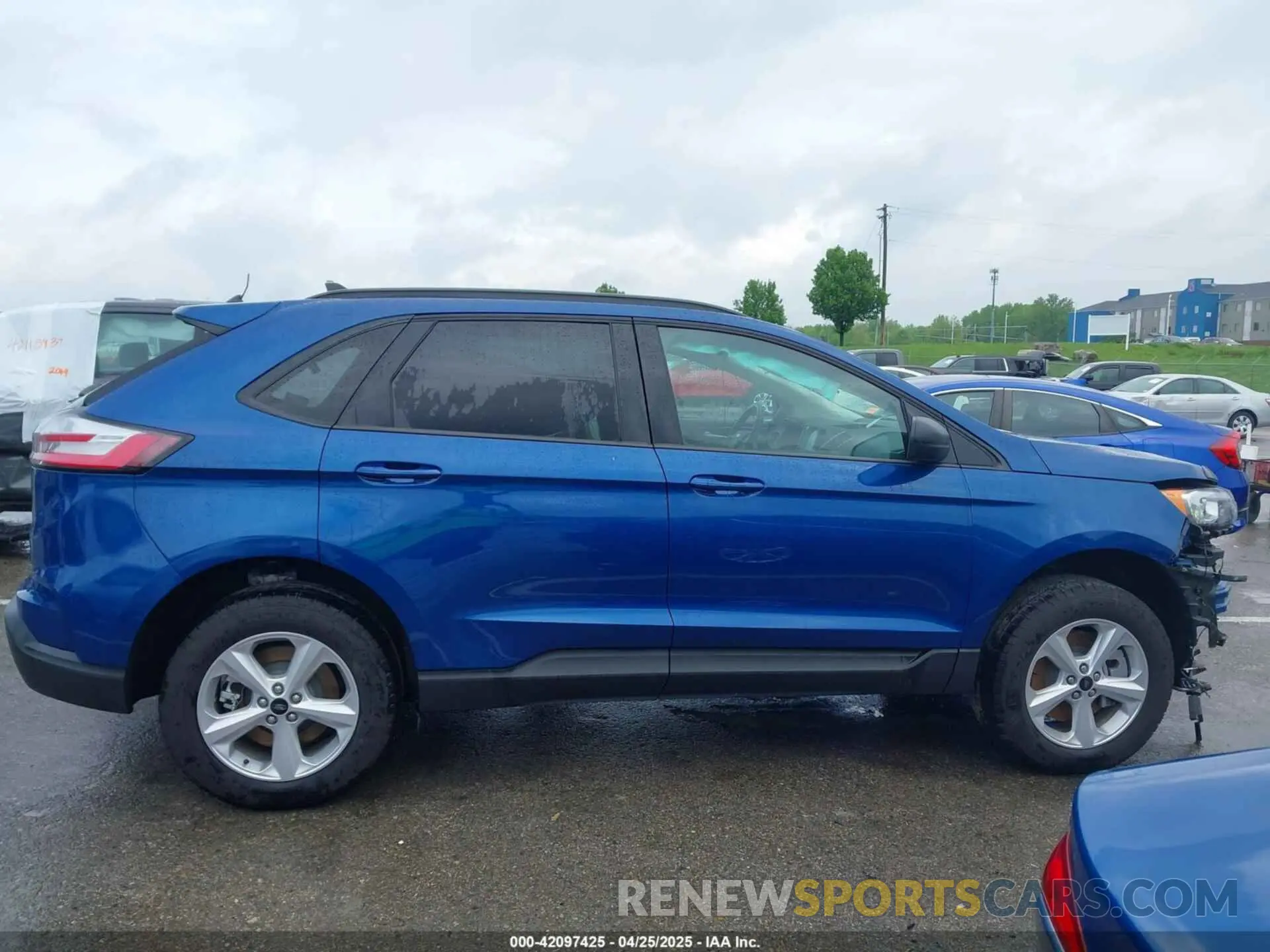 14 Photograph of a damaged car 2FMPK4G93RBA72662 FORD EDGE 2024