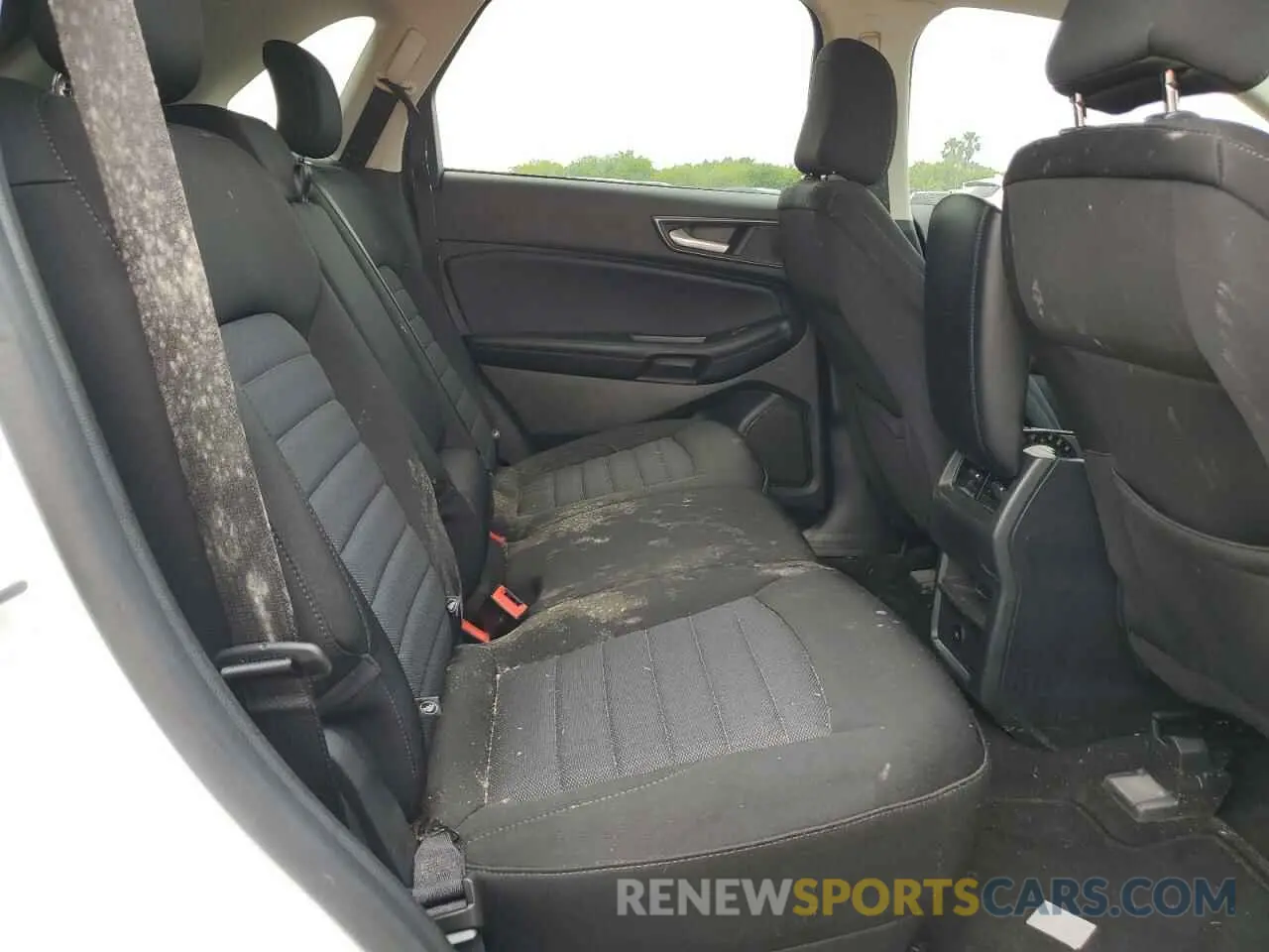 11 Photograph of a damaged car 2FMPK4G95RBA40909 FORD EDGE 2024