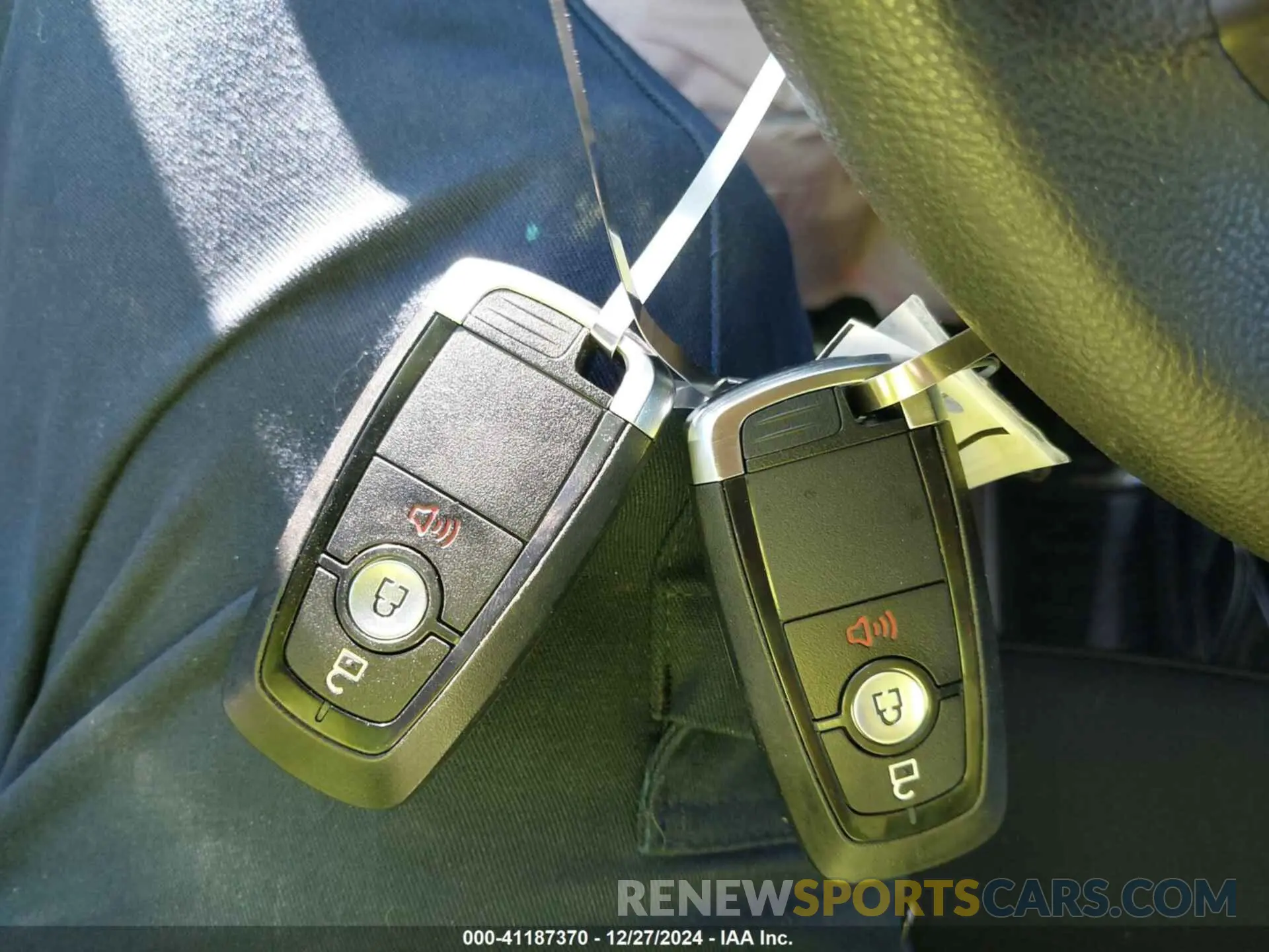 11 Photograph of a damaged car 2FMPK4G95RBA65891 FORD EDGE 2024