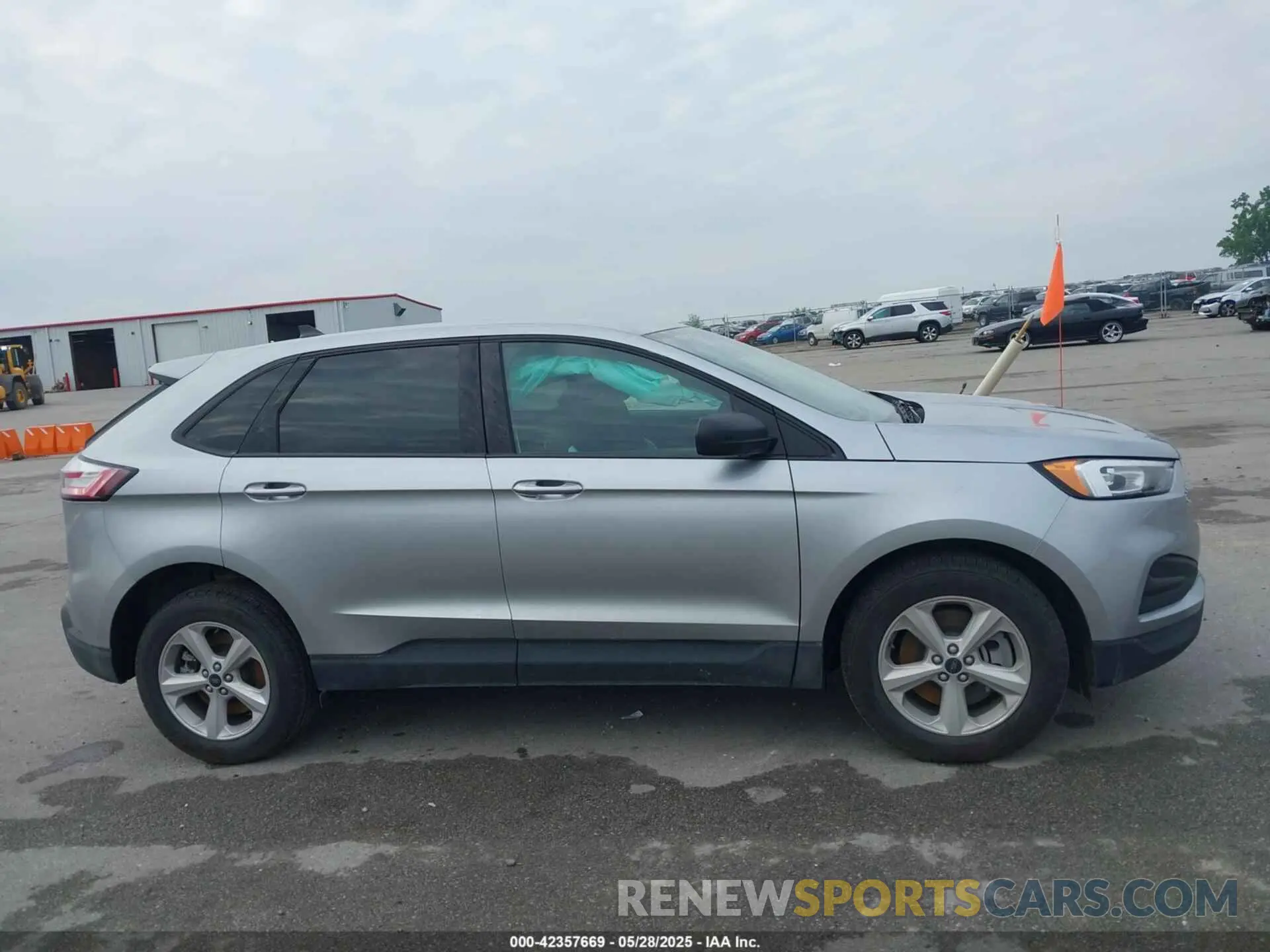 14 Photograph of a damaged car 2FMPK4G97RBB21491 FORD EDGE 2024