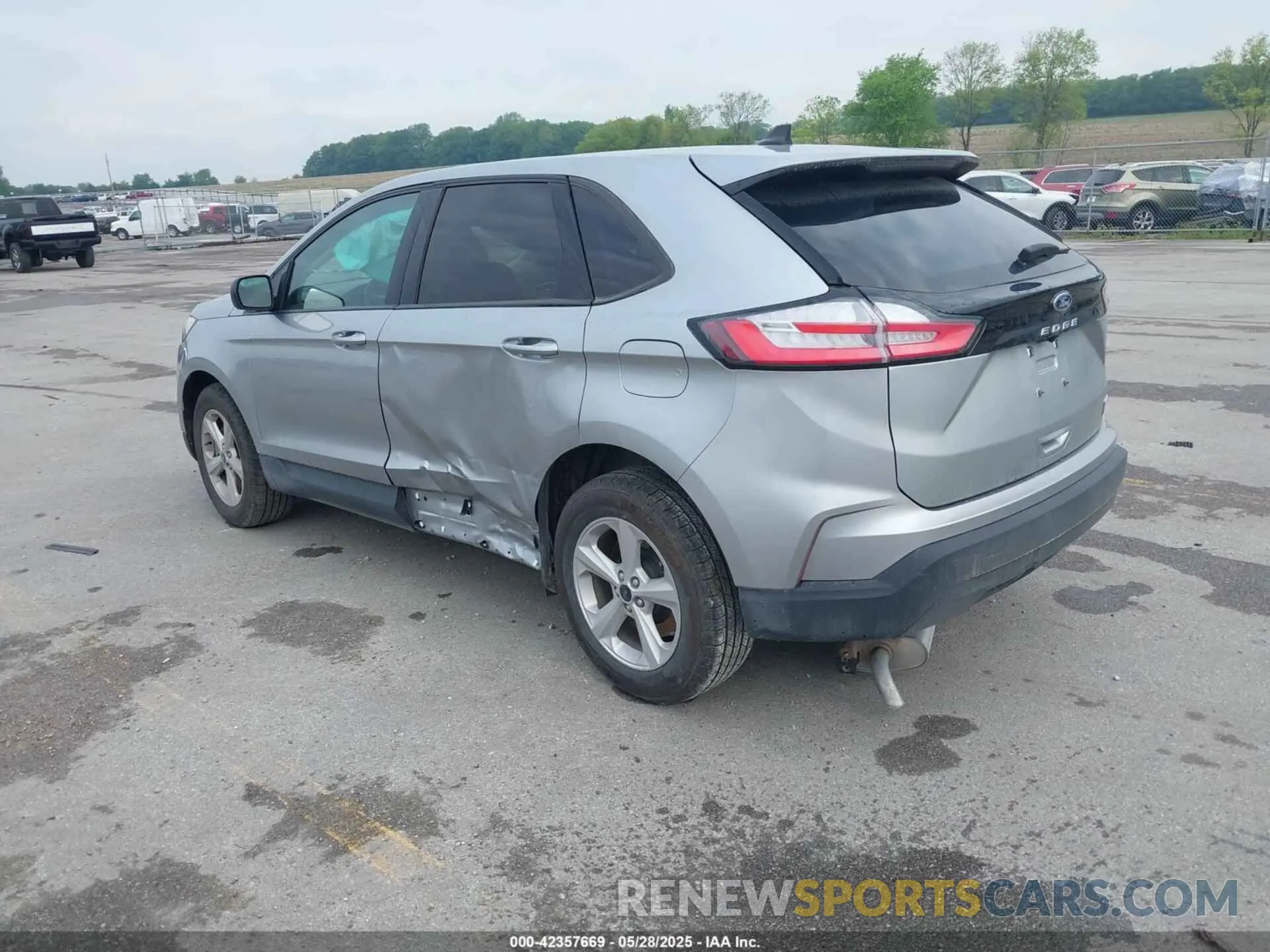 3 Photograph of a damaged car 2FMPK4G97RBB21491 FORD EDGE 2024