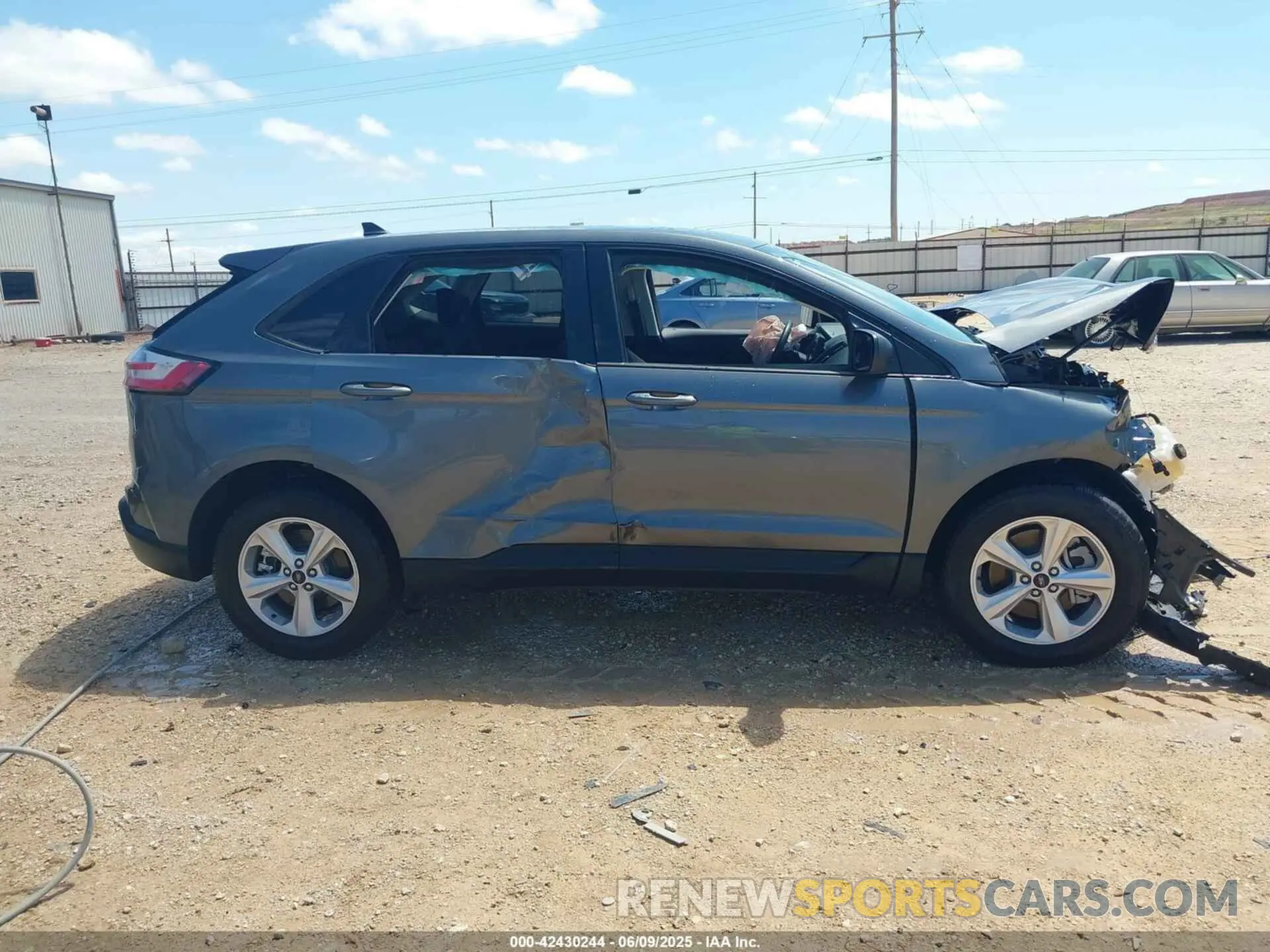 13 Photograph of a damaged car 2FMPK4G99RBB18608 FORD EDGE 2024