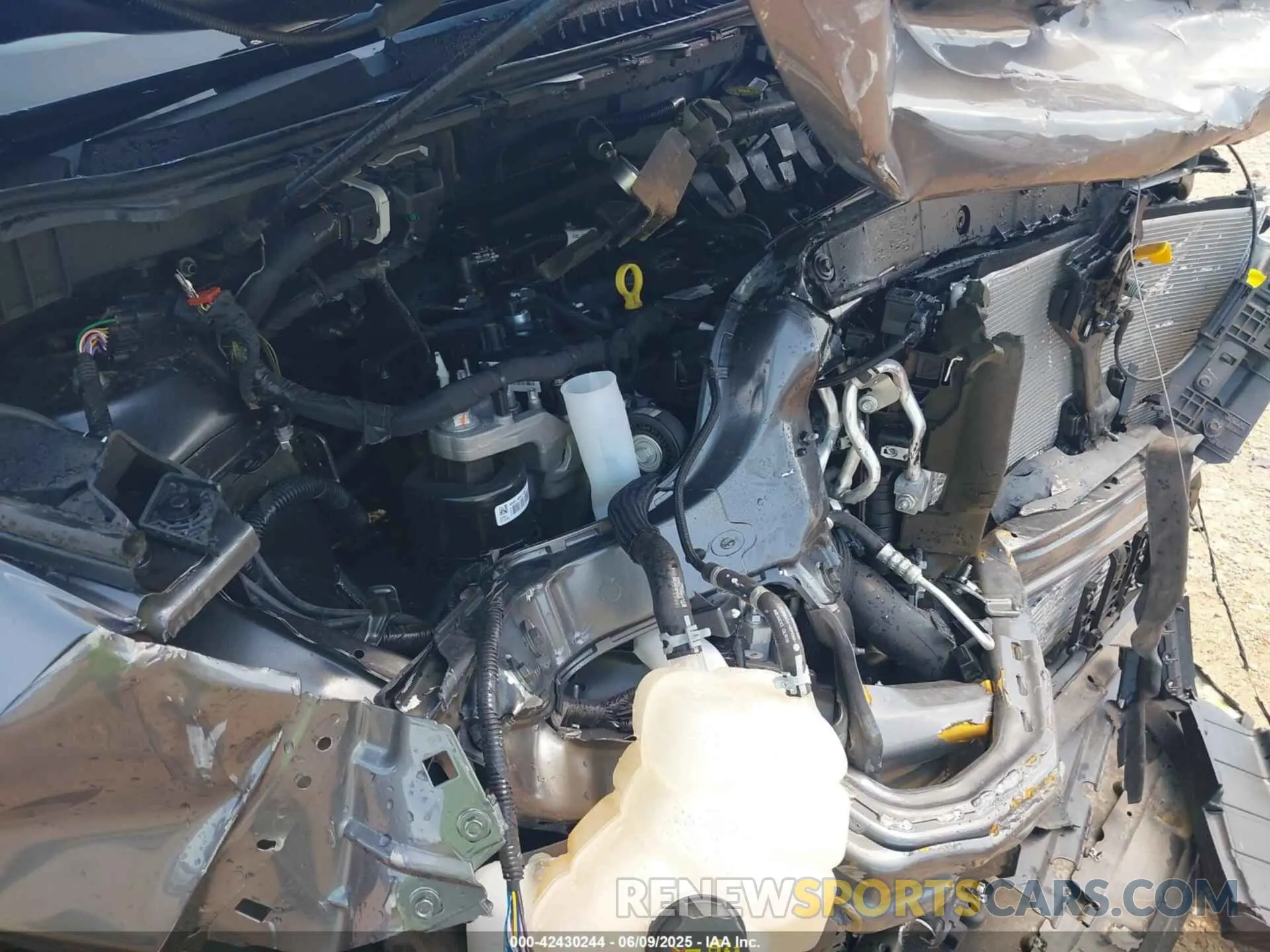 18 Photograph of a damaged car 2FMPK4G99RBB18608 FORD EDGE 2024