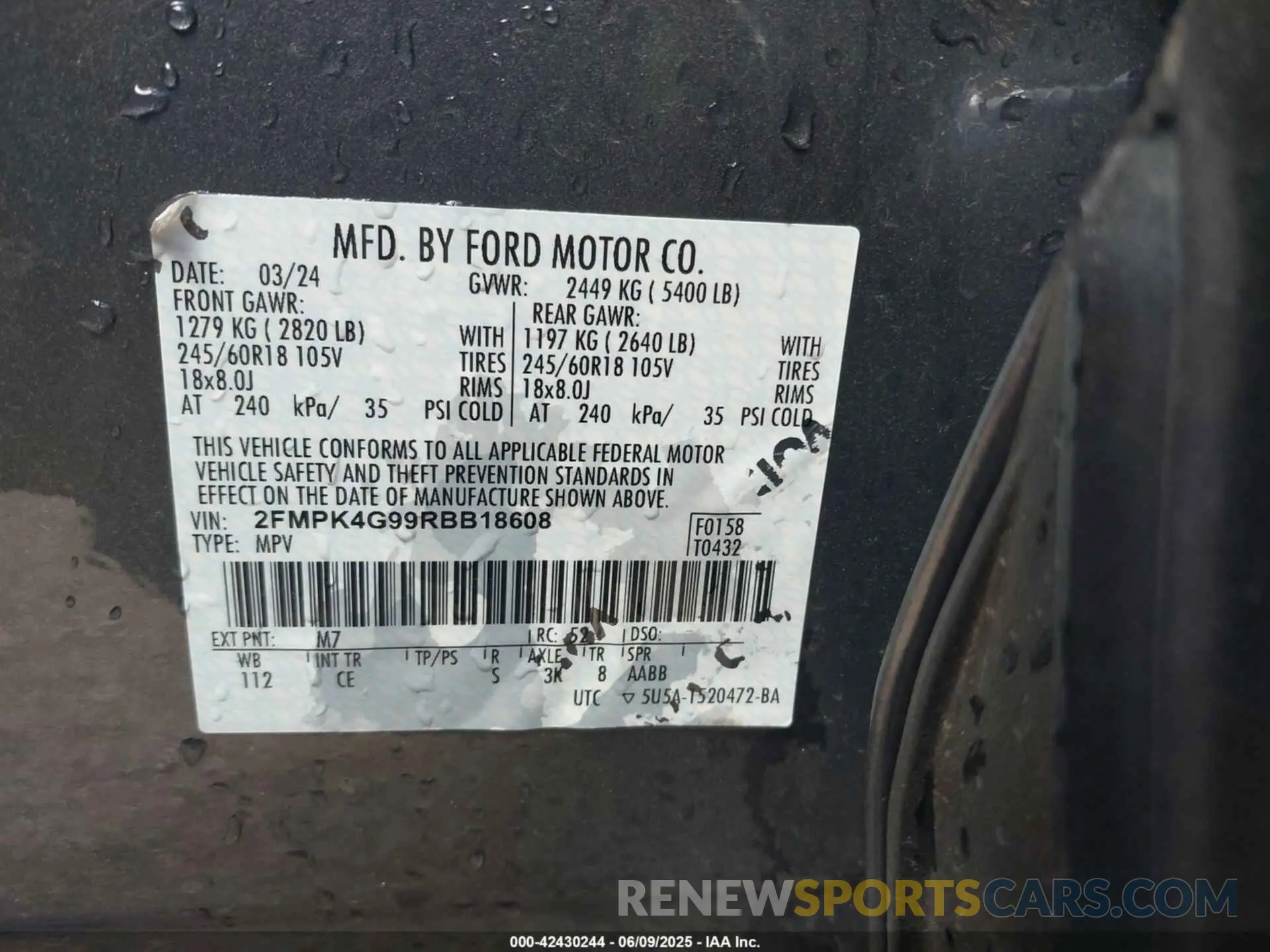 9 Photograph of a damaged car 2FMPK4G99RBB18608 FORD EDGE 2024