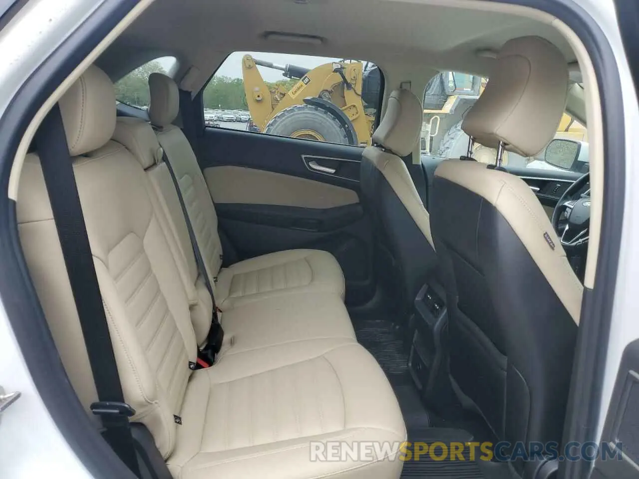 11 Photograph of a damaged car 2FMPK4J90RBA35500 FORD EDGE 2024