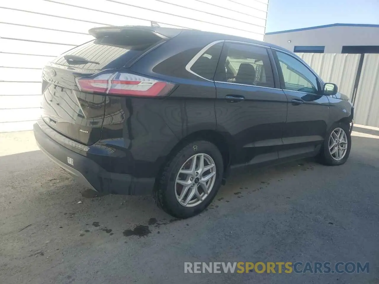 3 Photograph of a damaged car 2FMPK4J90RBA37263 FORD EDGE 2024