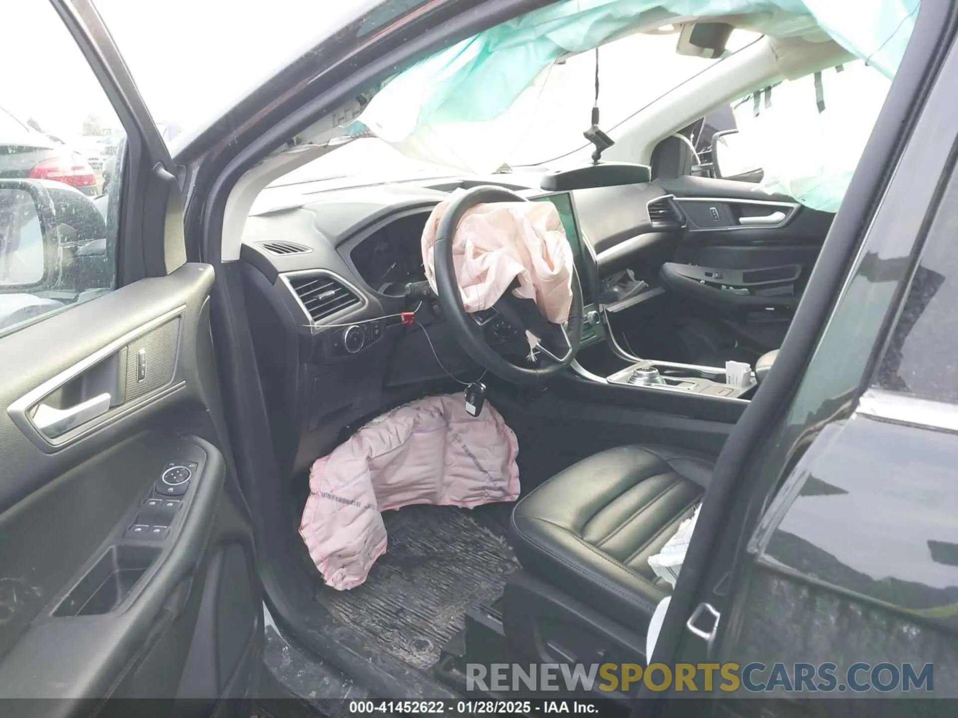 5 Photograph of a damaged car 2FMPK4J90RBA42513 FORD EDGE 2024