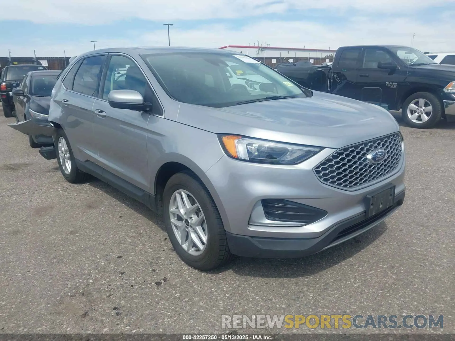 1 Photograph of a damaged car 2FMPK4J90RBA48652 FORD EDGE 2024