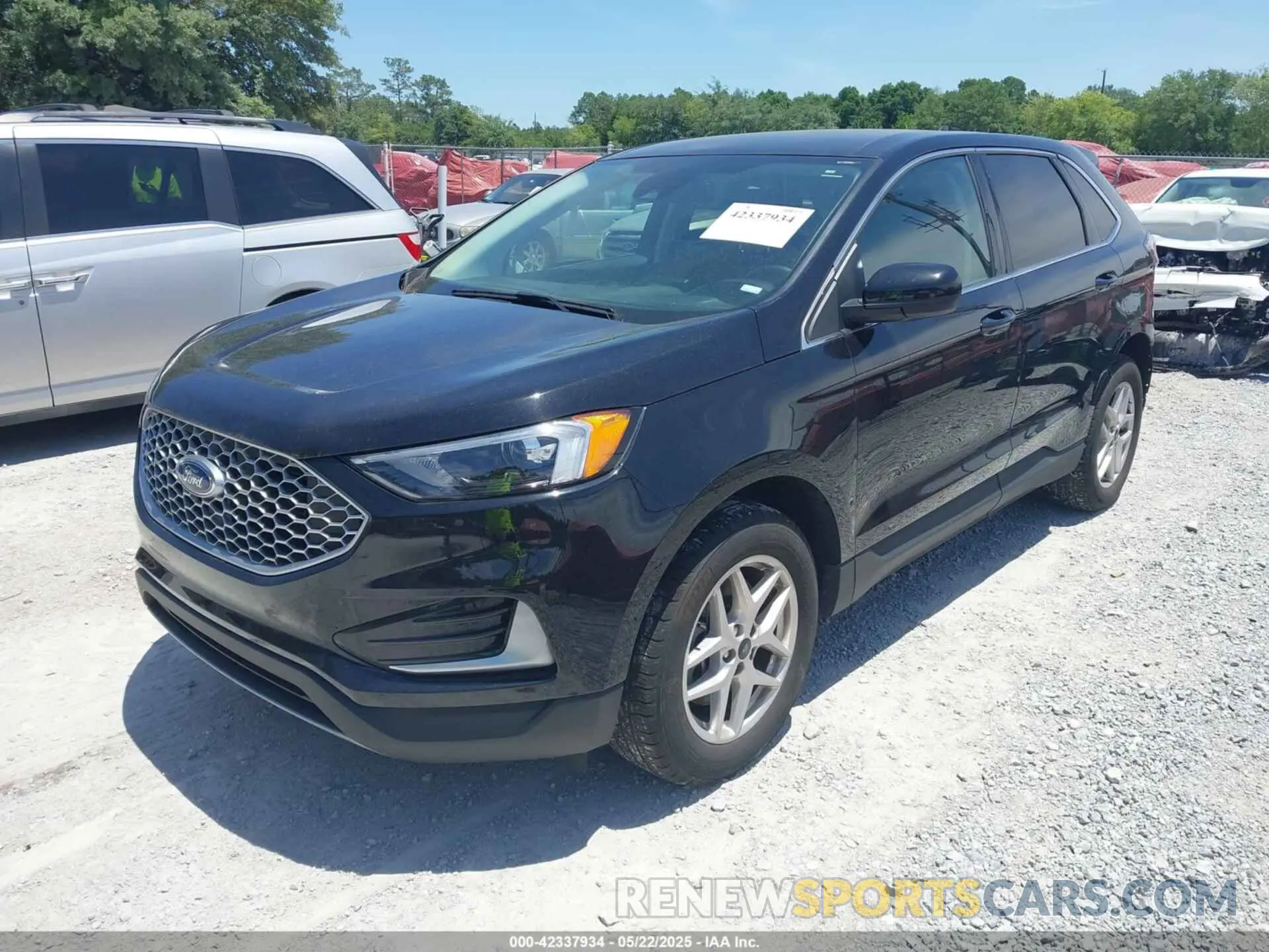 2 Photograph of a damaged car 2FMPK4J90RBA51082 FORD EDGE 2024
