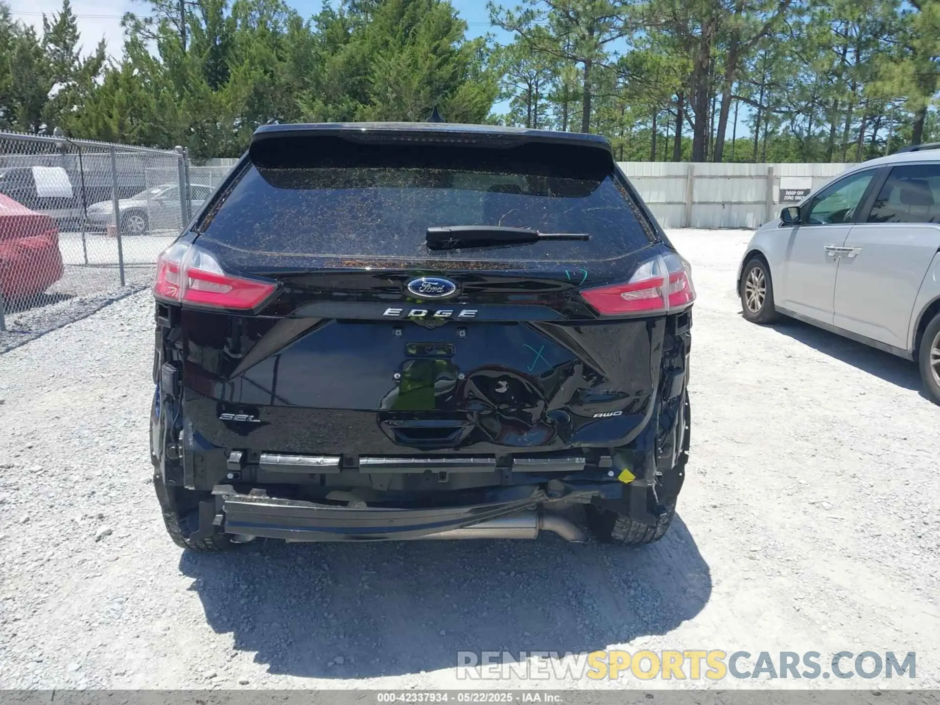 6 Photograph of a damaged car 2FMPK4J90RBA51082 FORD EDGE 2024