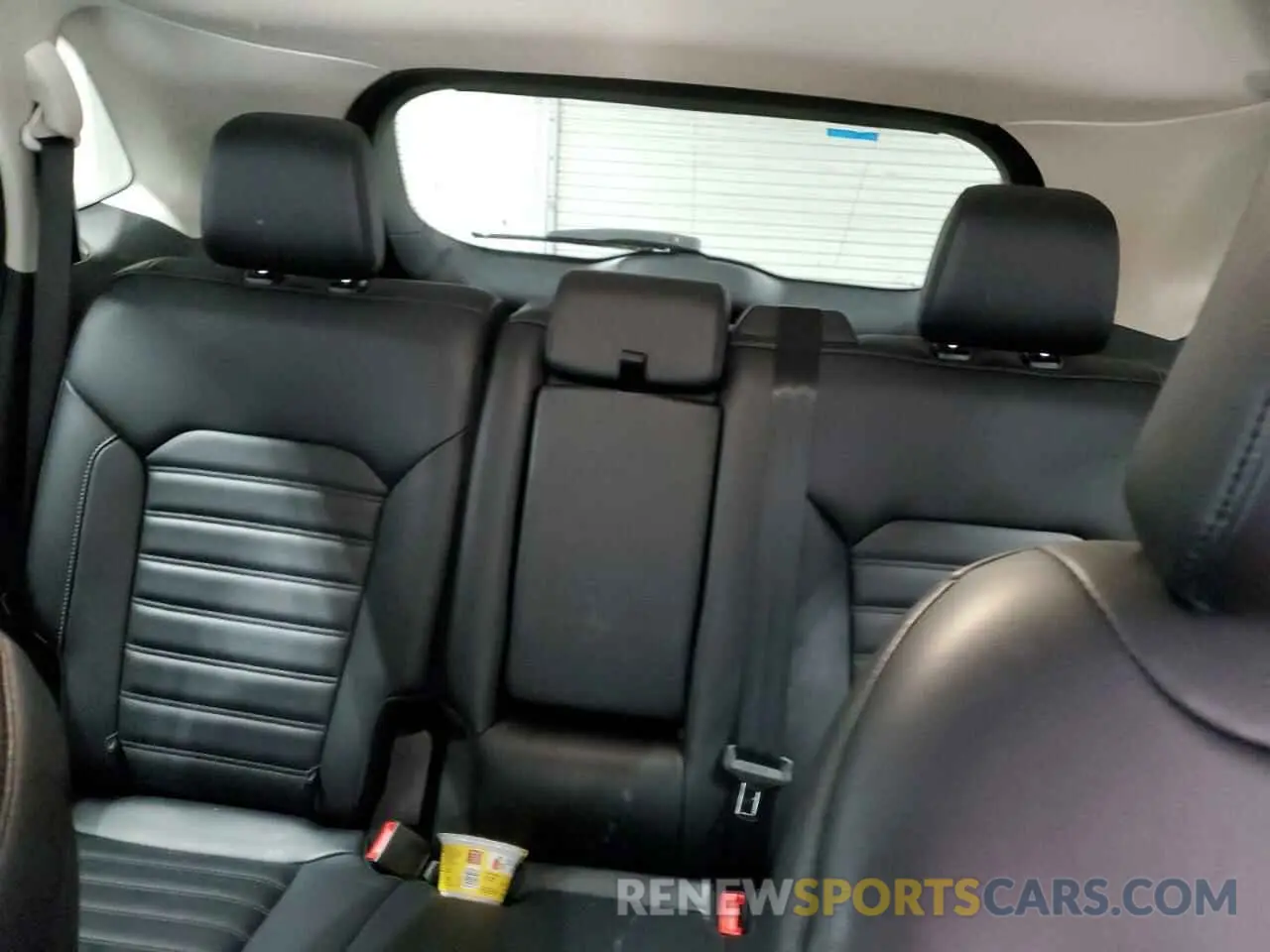 10 Photograph of a damaged car 2FMPK4J90RBA77620 FORD EDGE 2024
