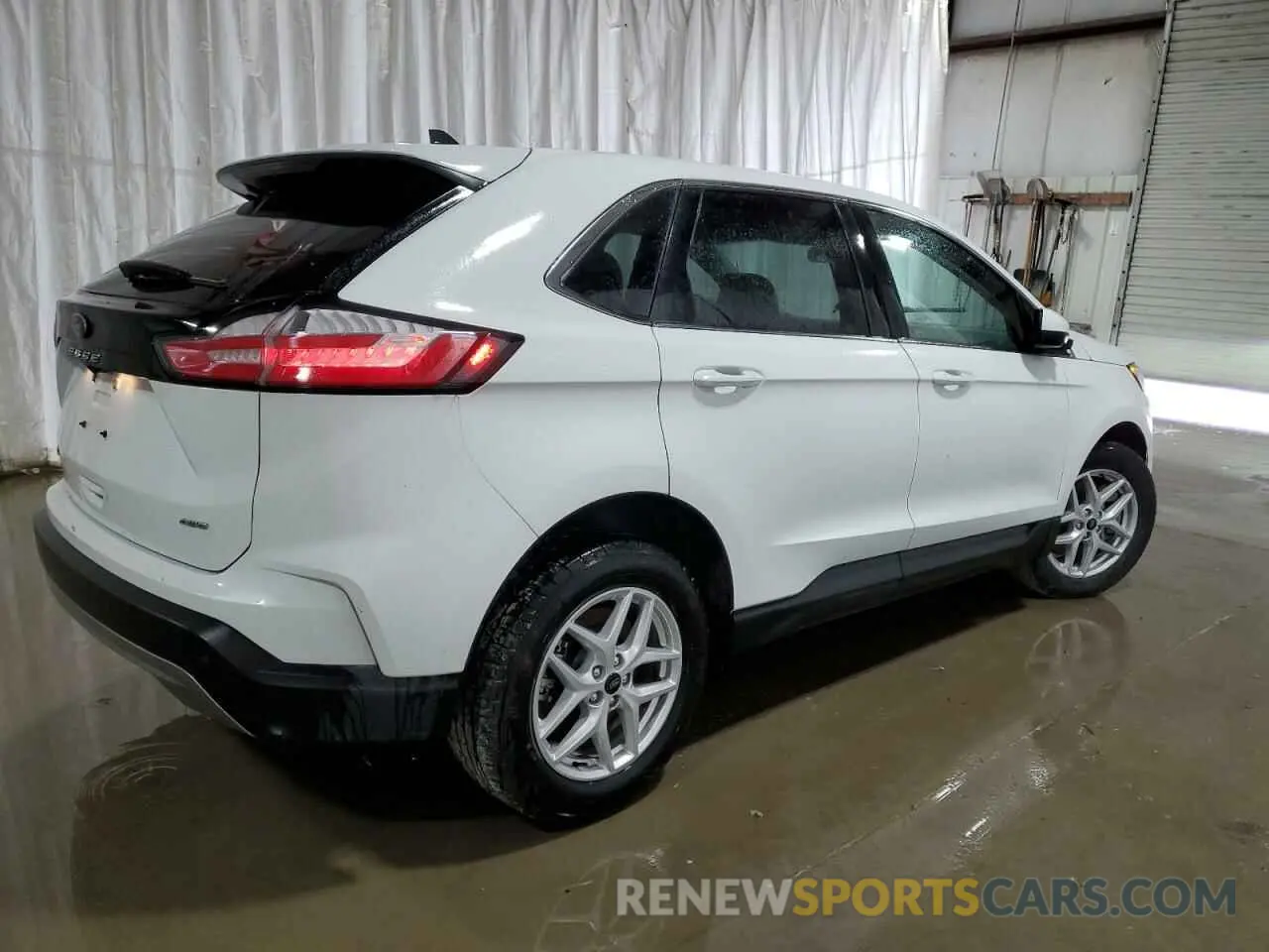 3 Photograph of a damaged car 2FMPK4J90RBA77620 FORD EDGE 2024