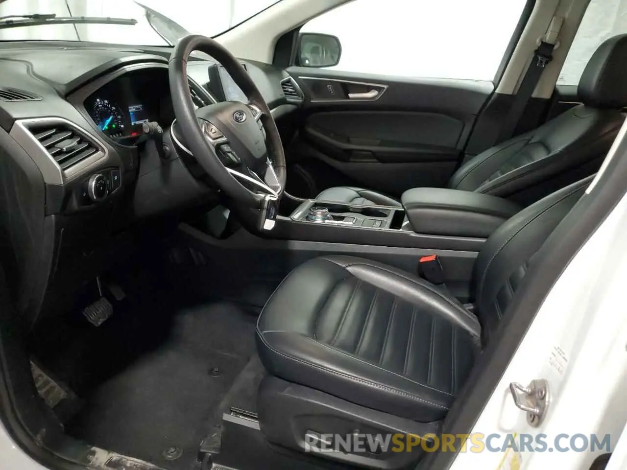 7 Photograph of a damaged car 2FMPK4J90RBA77620 FORD EDGE 2024