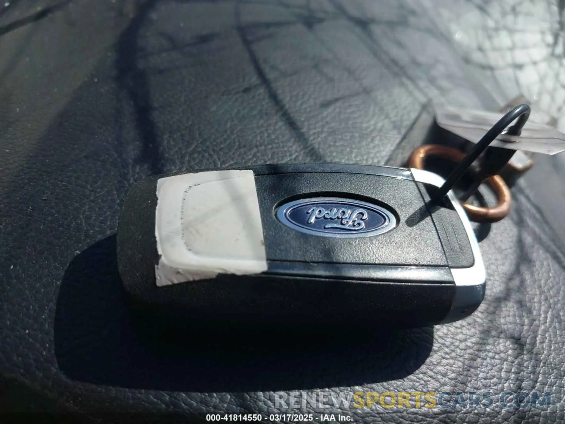 11 Photograph of a damaged car 2FMPK4J90RBA79884 FORD EDGE 2024