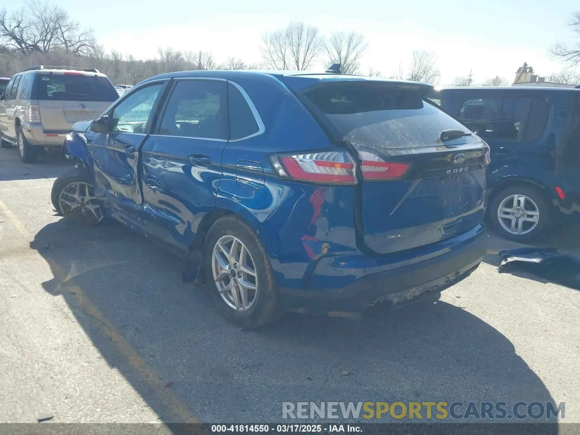 3 Photograph of a damaged car 2FMPK4J90RBA79884 FORD EDGE 2024