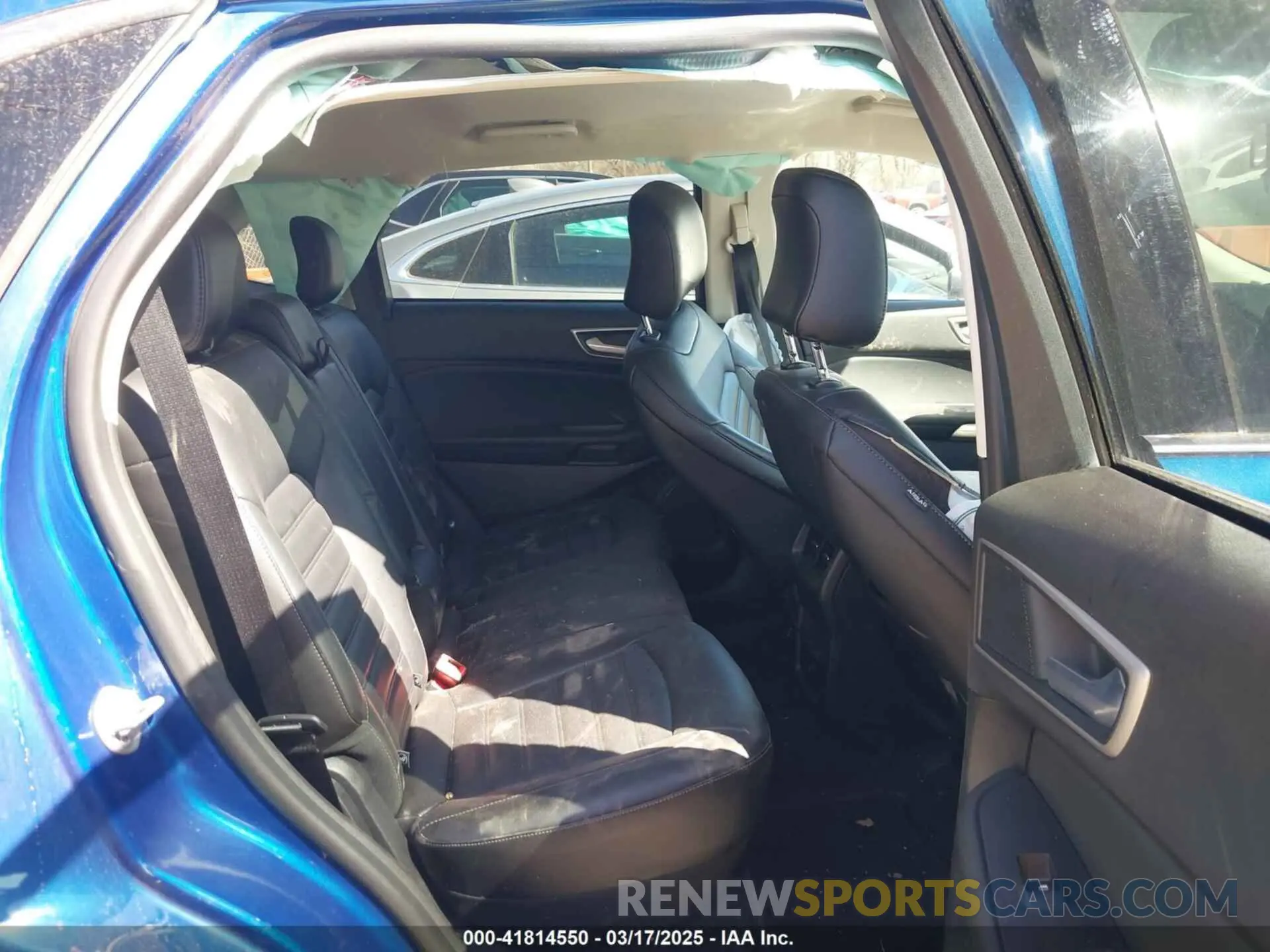 8 Photograph of a damaged car 2FMPK4J90RBA79884 FORD EDGE 2024