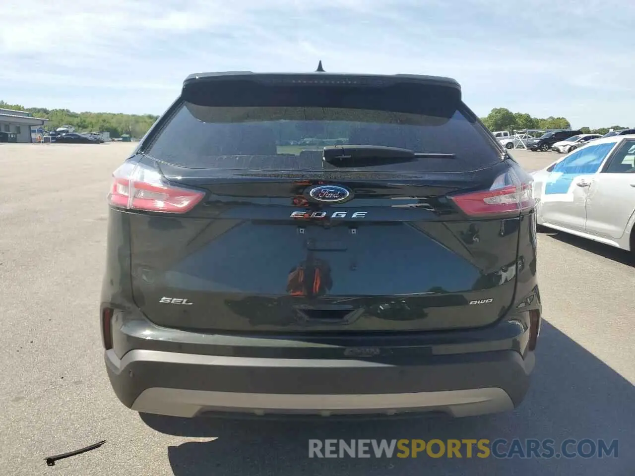 6 Photograph of a damaged car 2FMPK4J90RBB00300 FORD EDGE 2024