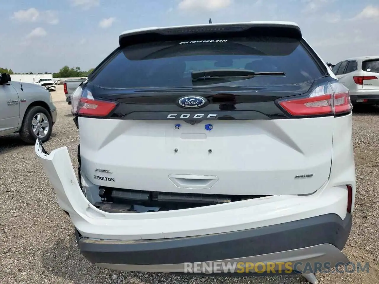 6 Photograph of a damaged car 2FMPK4J90RBB11085 FORD EDGE 2024