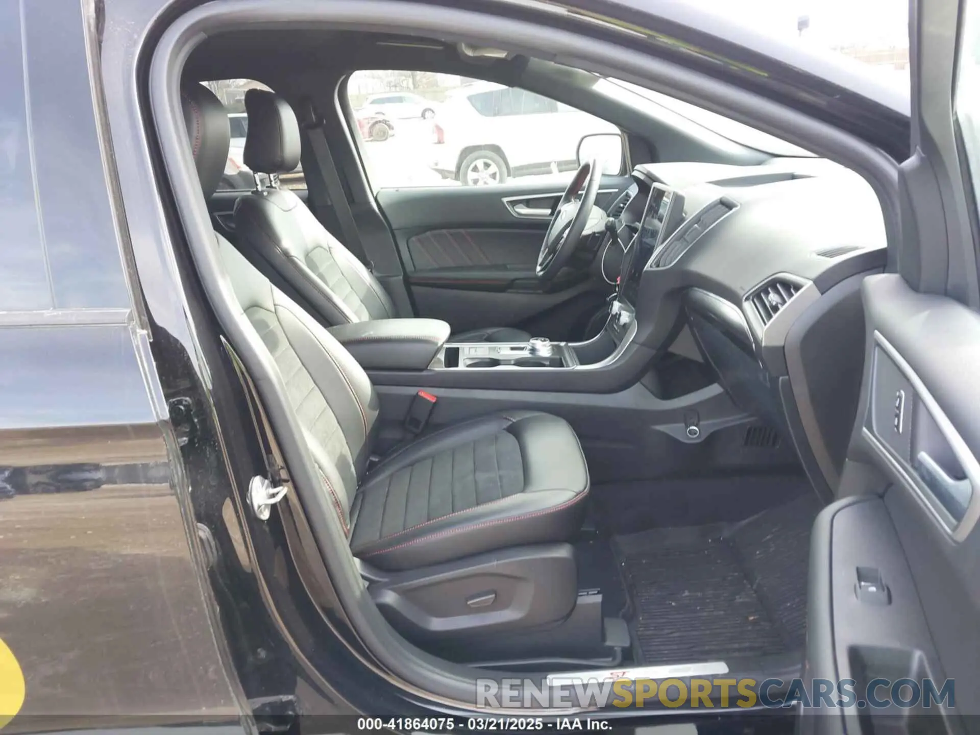 5 Photograph of a damaged car 2FMPK4J91RBA36154 FORD EDGE 2024