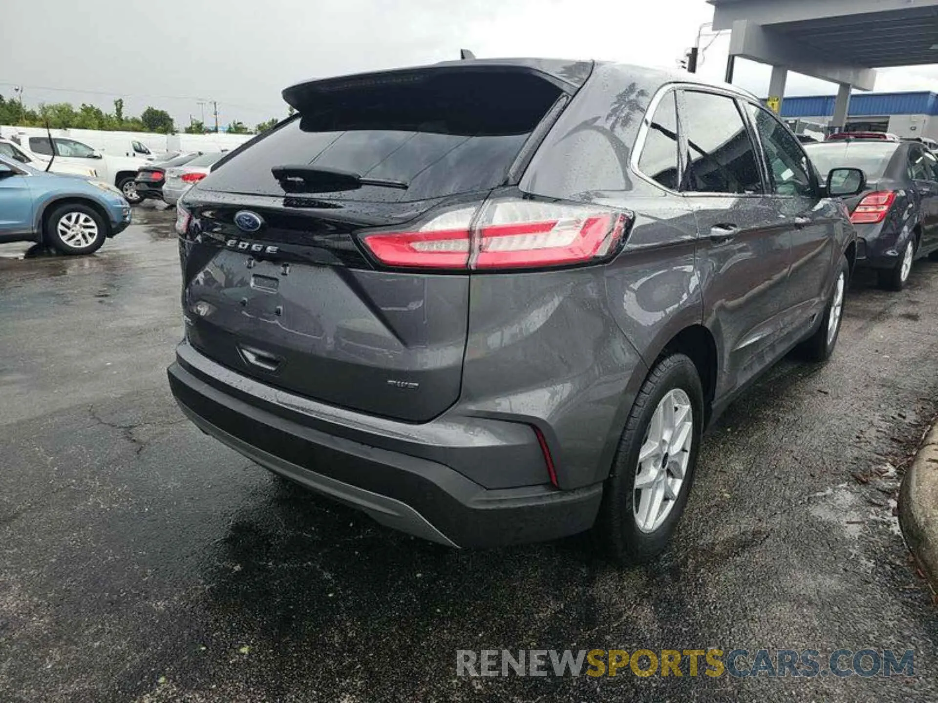 17 Photograph of a damaged car 2FMPK4J91RBA51804 FORD EDGE 2024