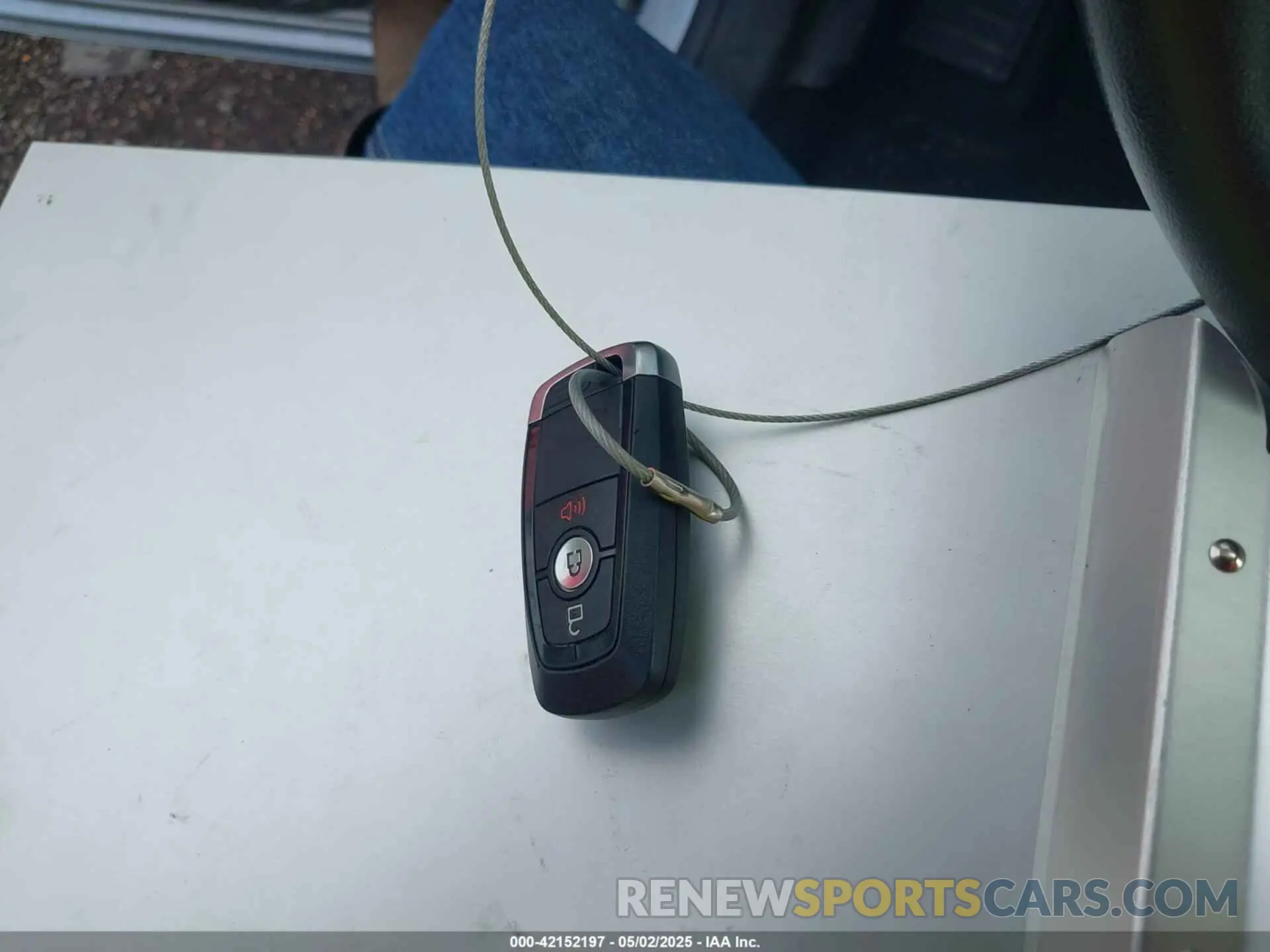 11 Photograph of a damaged car 2FMPK4J91RBA68960 FORD EDGE 2024