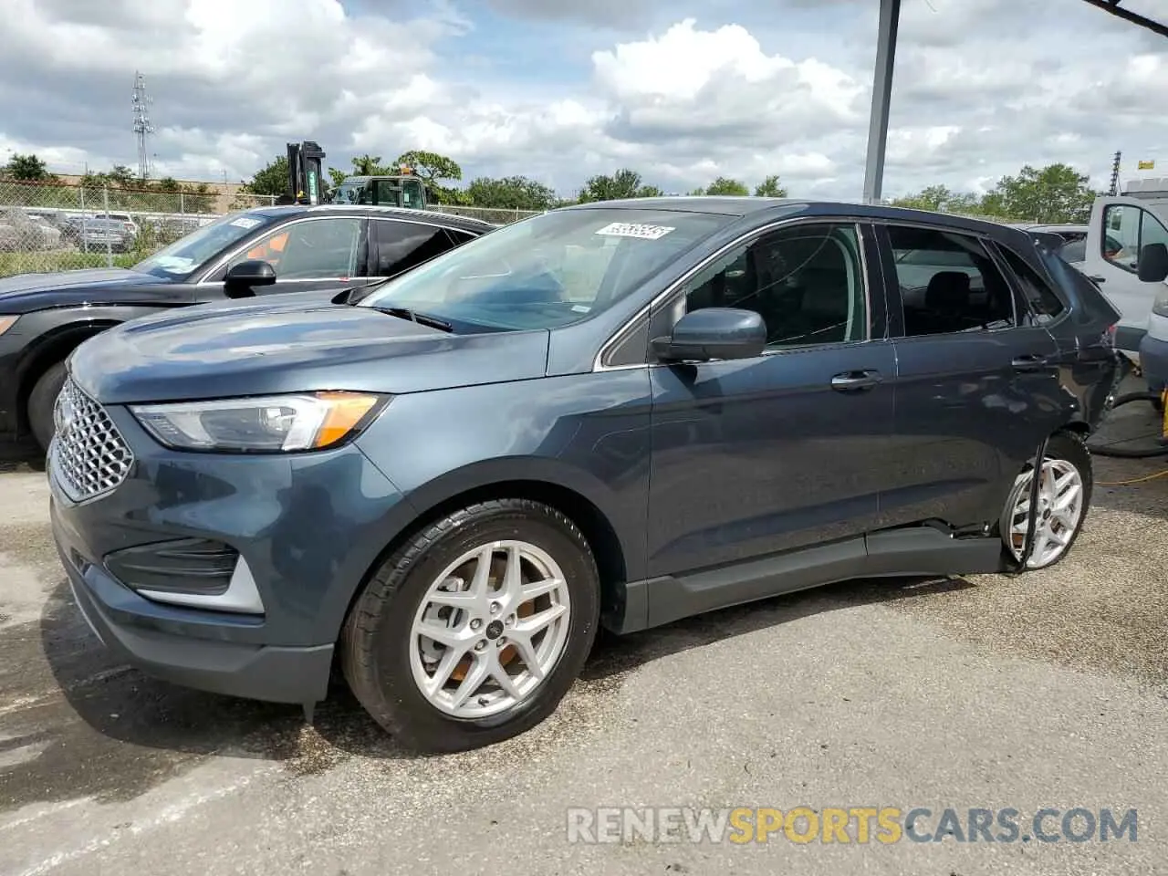 1 Photograph of a damaged car 2FMPK4J91RBA92790 FORD EDGE 2024