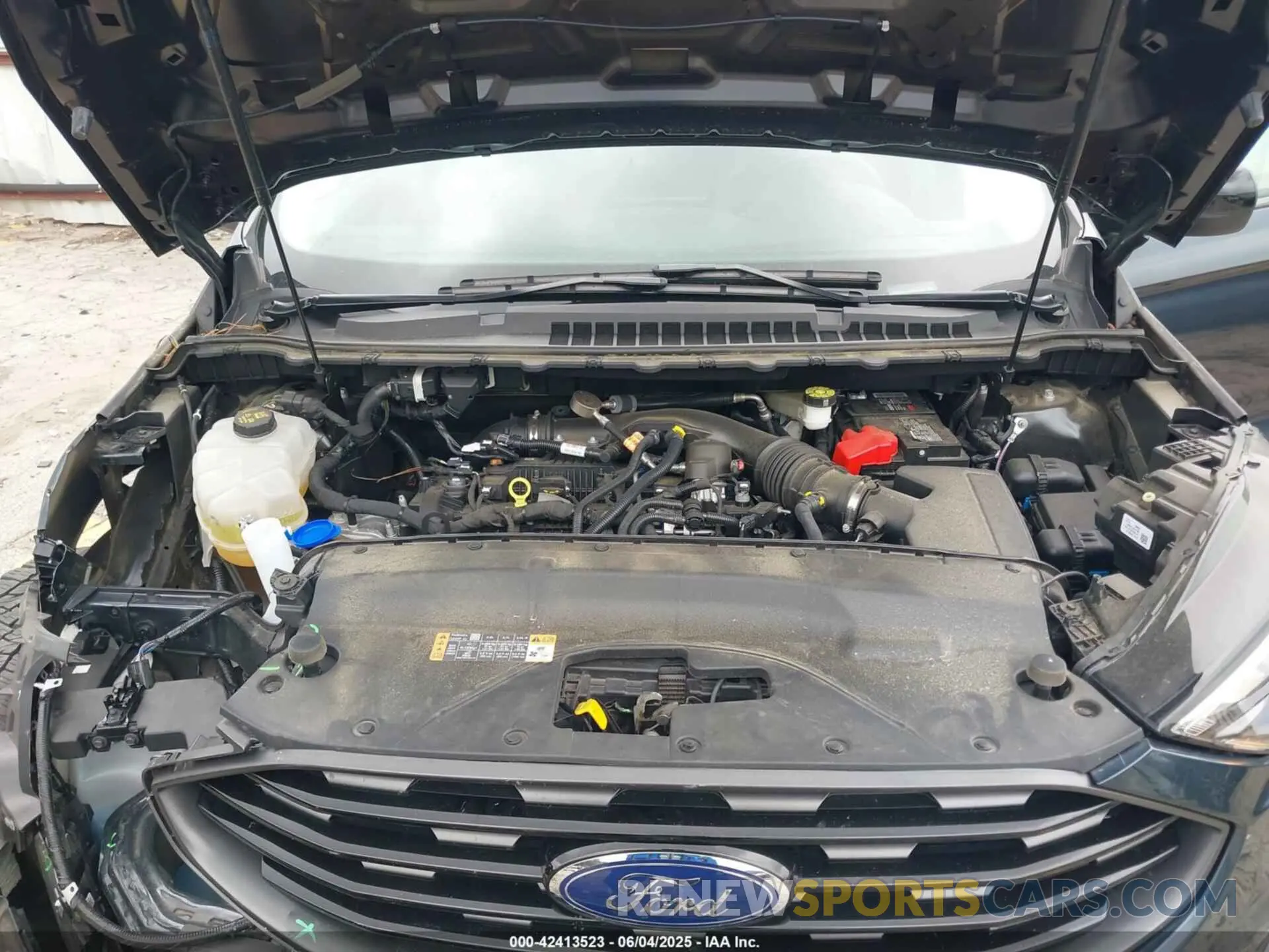 10 Photograph of a damaged car 2FMPK4J92RBA45445 FORD EDGE 2024
