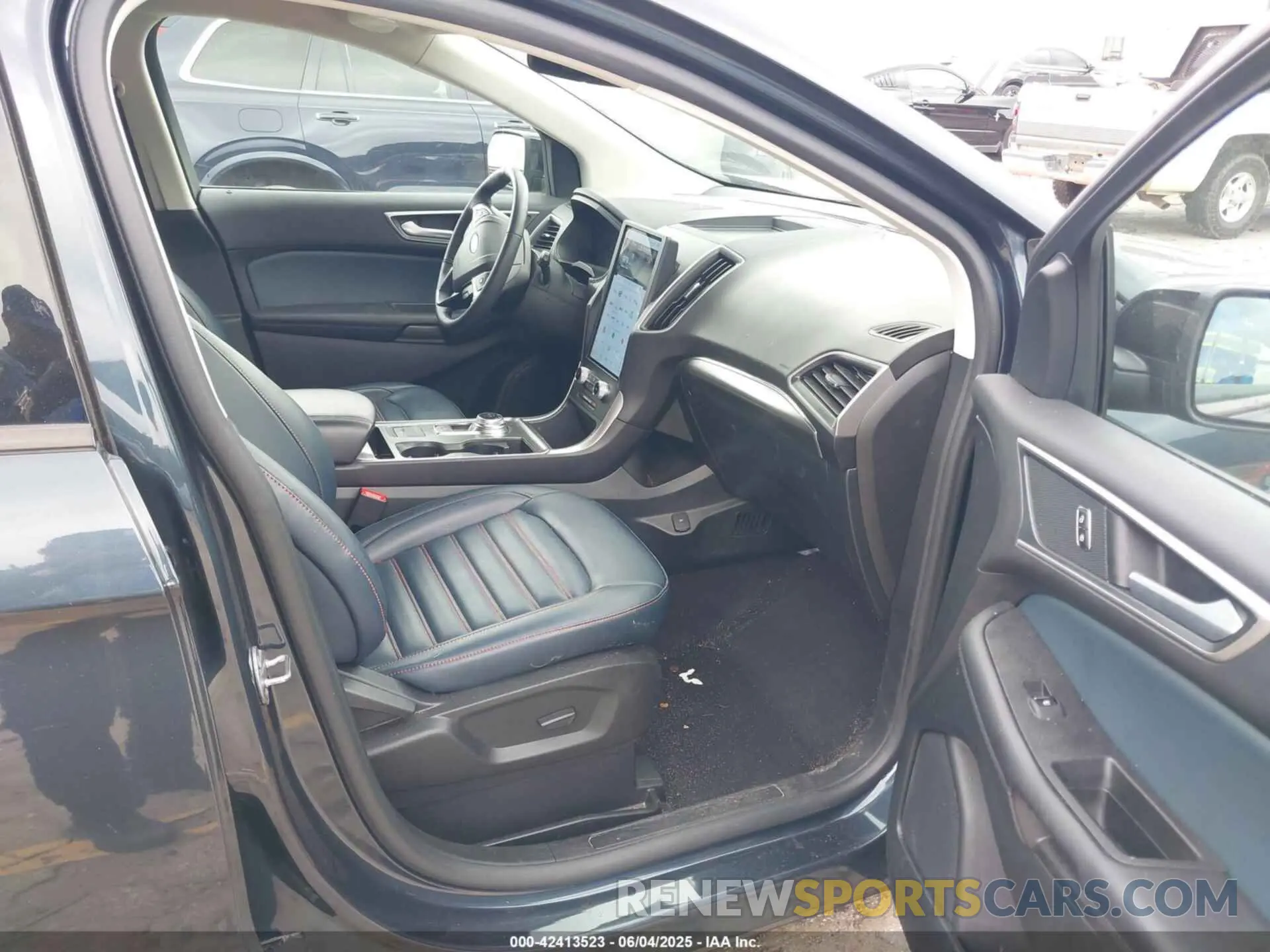 5 Photograph of a damaged car 2FMPK4J92RBA45445 FORD EDGE 2024