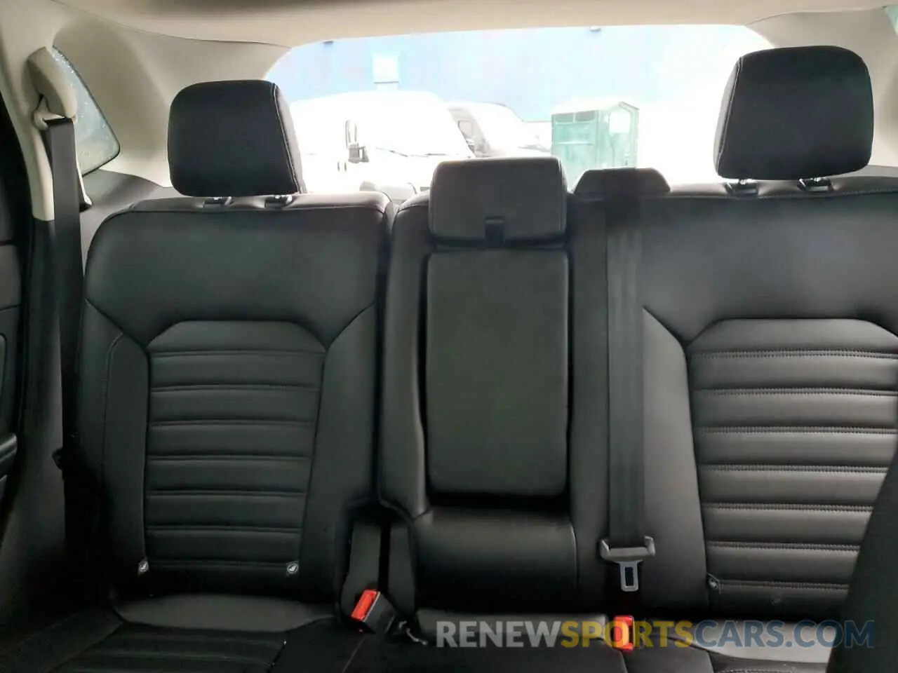10 Photograph of a damaged car 2FMPK4J92RBA64075 FORD EDGE 2024