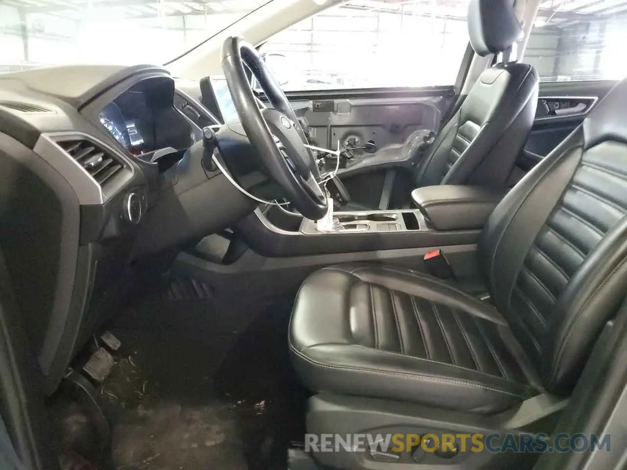 7 Photograph of a damaged car 2FMPK4J92RBA78235 FORD EDGE 2024