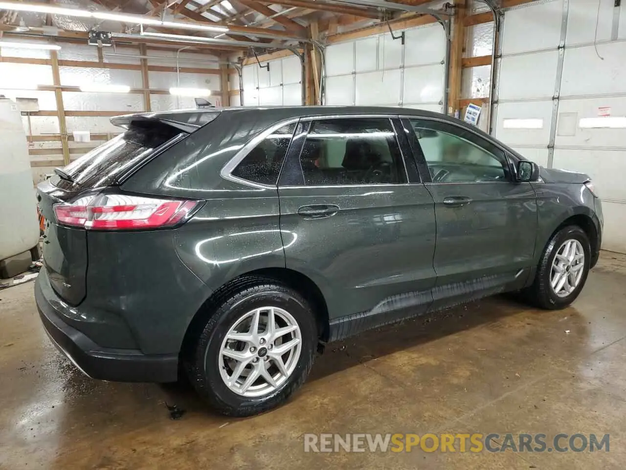 3 Photograph of a damaged car 2FMPK4J92RBA96489 FORD EDGE 2024