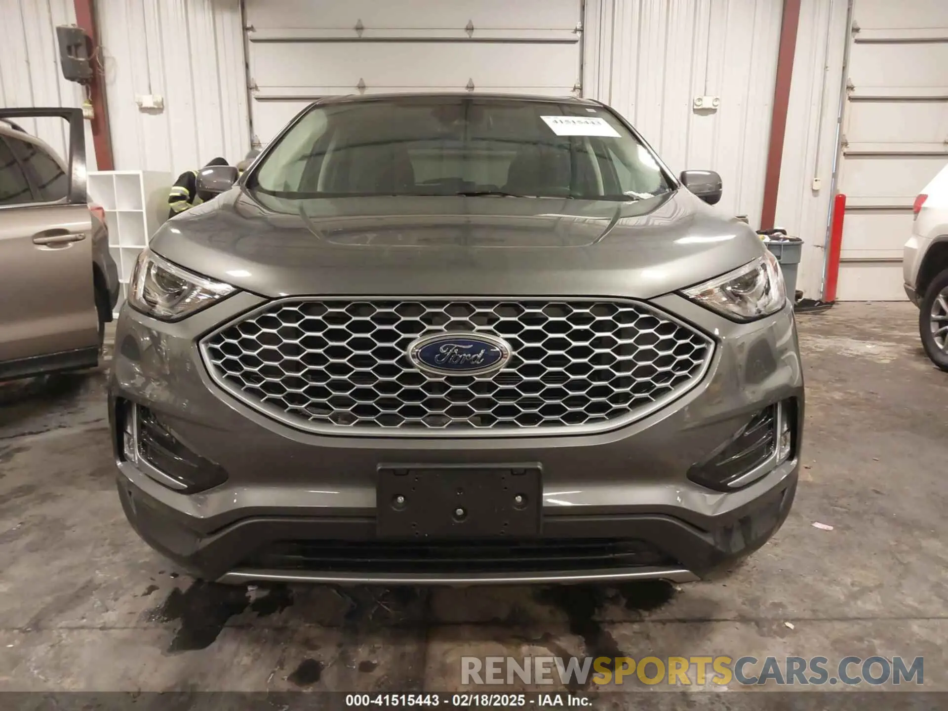 12 Photograph of a damaged car 2FMPK4J93RBA60469 FORD EDGE 2024