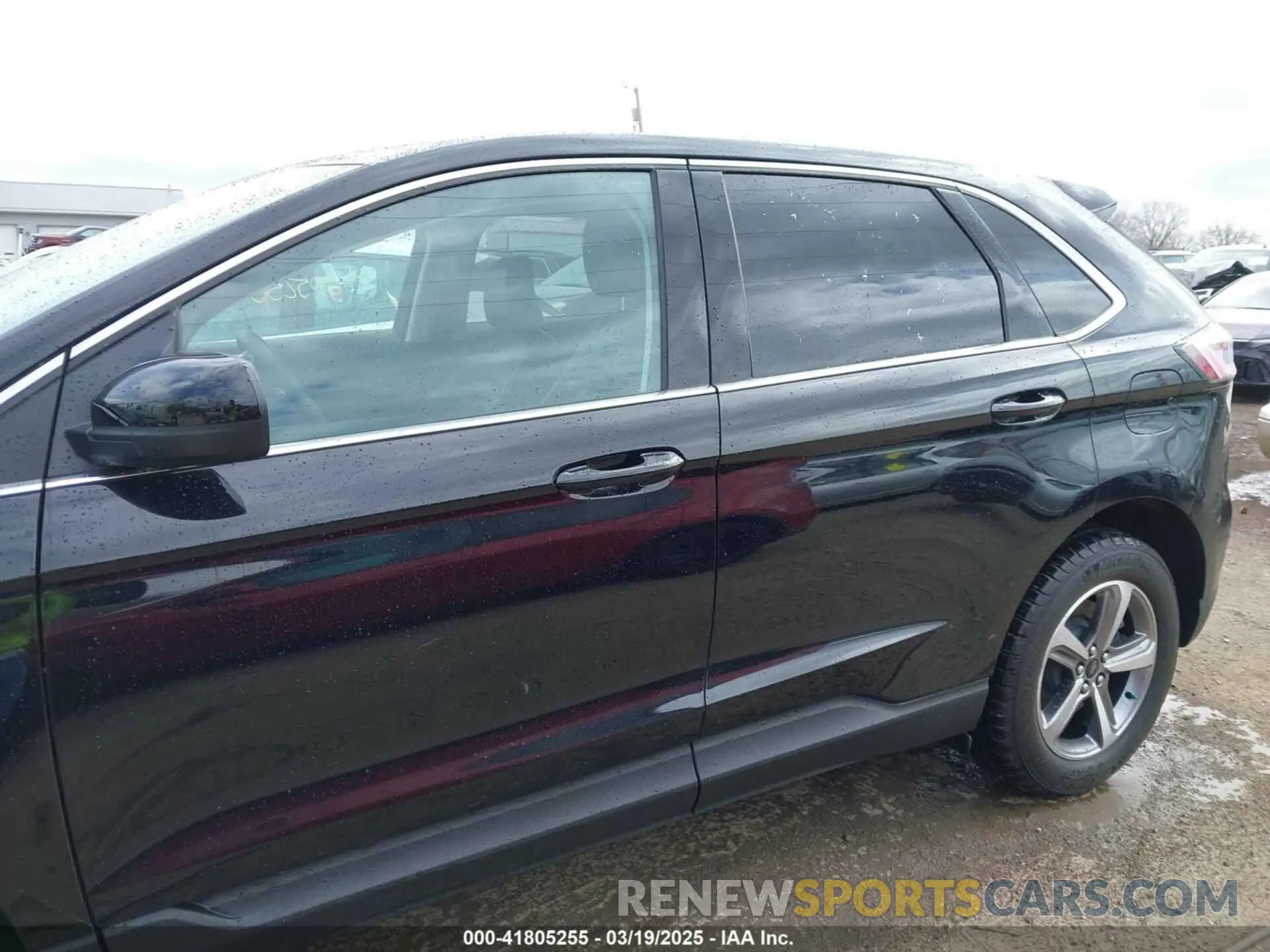 15 Photograph of a damaged car 2FMPK4J93RBA63498 FORD EDGE 2024