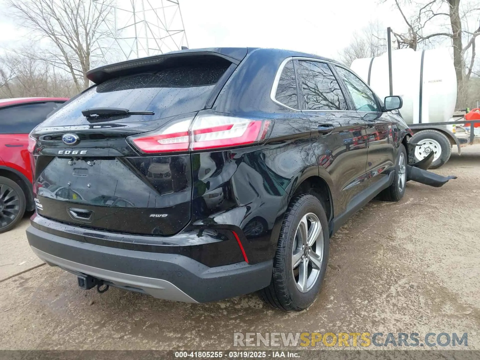 4 Photograph of a damaged car 2FMPK4J93RBA63498 FORD EDGE 2024