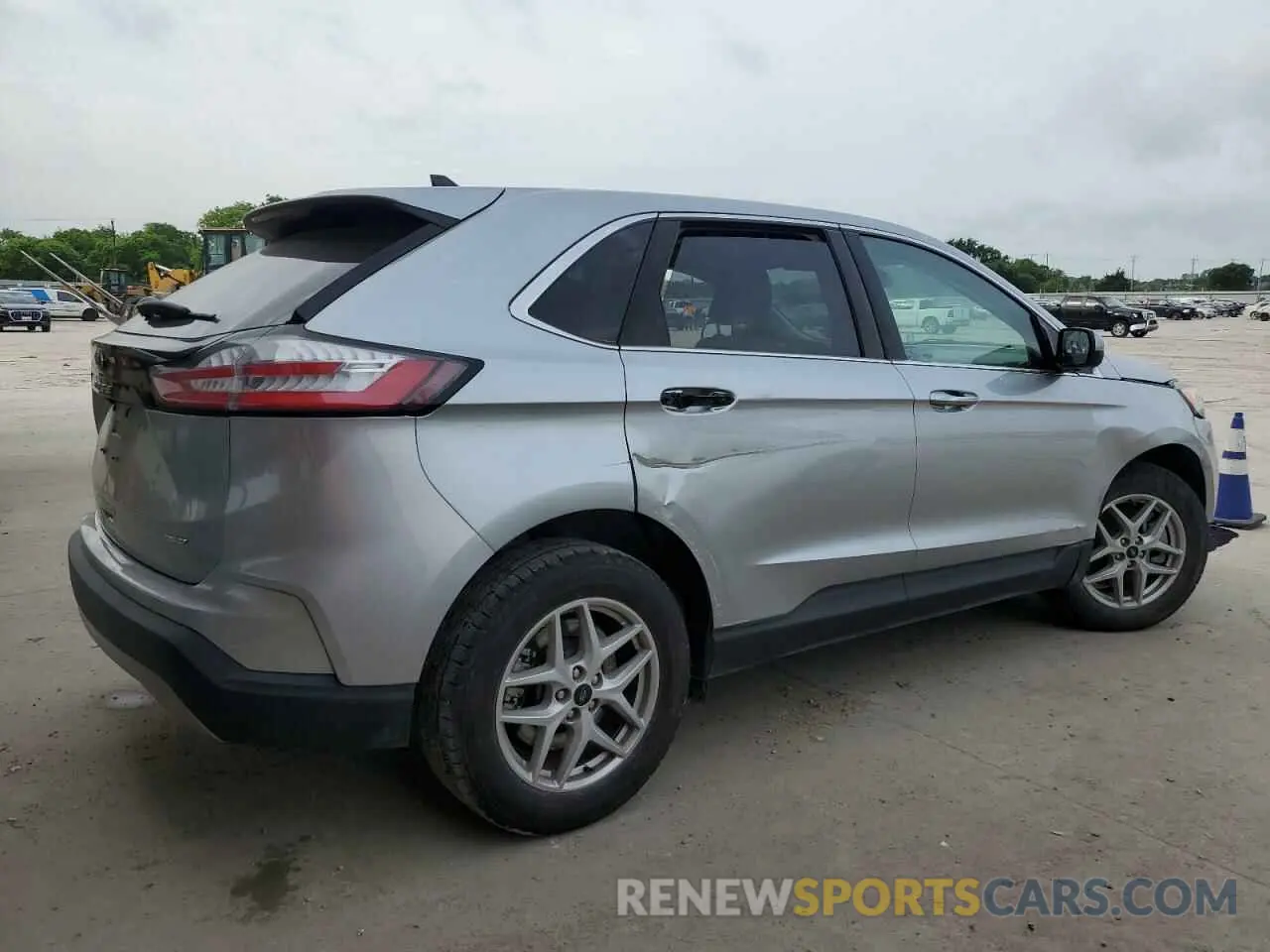3 Photograph of a damaged car 2FMPK4J93RBA89406 FORD EDGE 2024