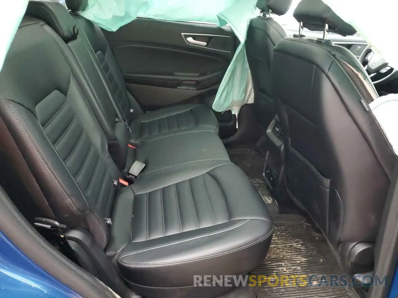 11 Photograph of a damaged car 2FMPK4J93RBA91897 FORD EDGE 2024