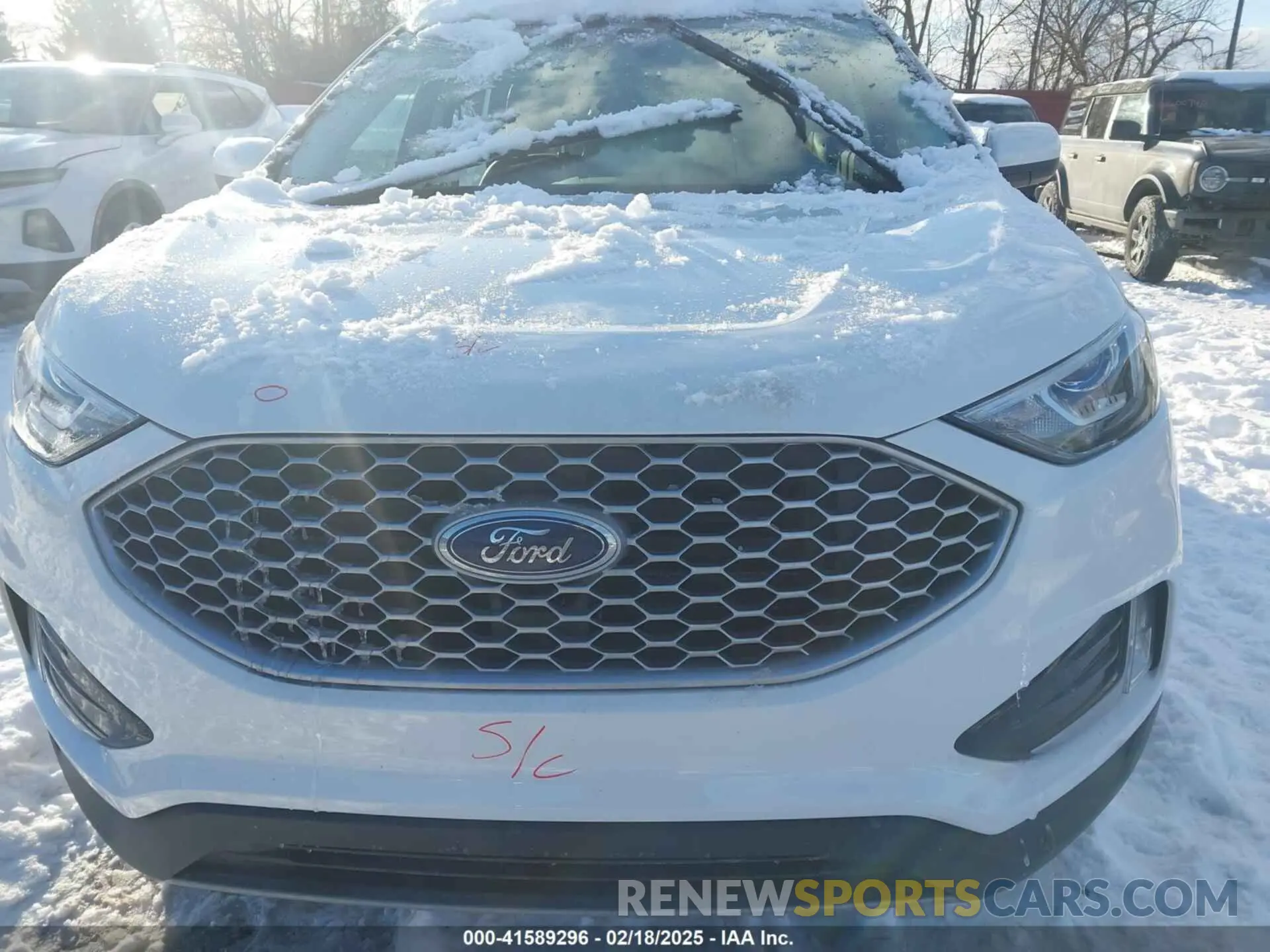 21 Photograph of a damaged car 2FMPK4J93RBB03305 FORD EDGE 2024