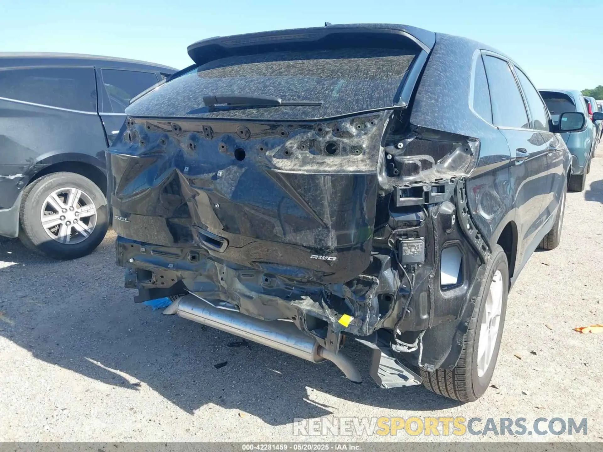 6 Photograph of a damaged car 2FMPK4J94RBA02290 FORD EDGE 2024