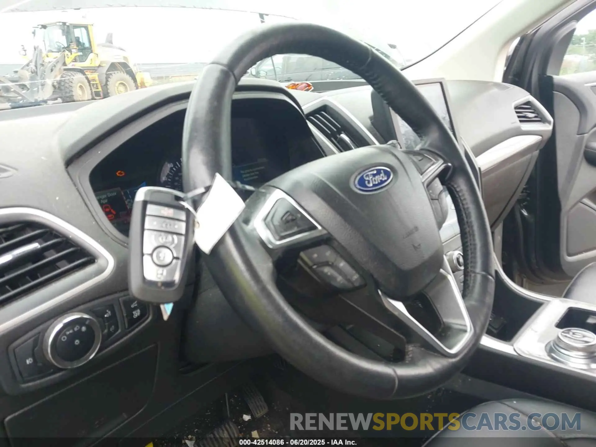 11 Photograph of a damaged car 2FMPK4J94RBA27786 FORD EDGE 2024