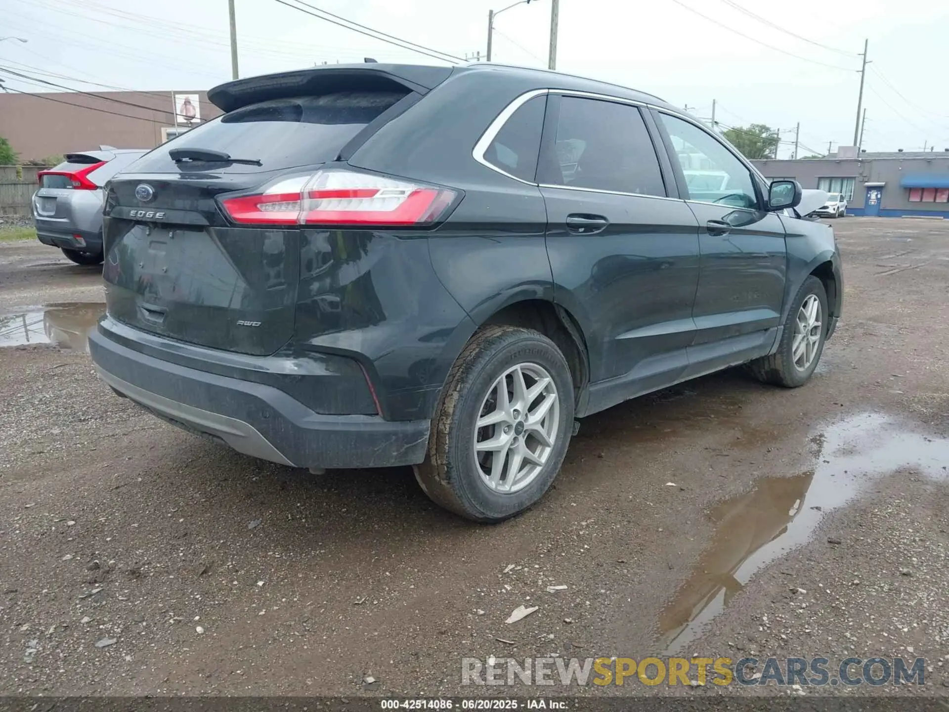 4 Photograph of a damaged car 2FMPK4J94RBA27786 FORD EDGE 2024