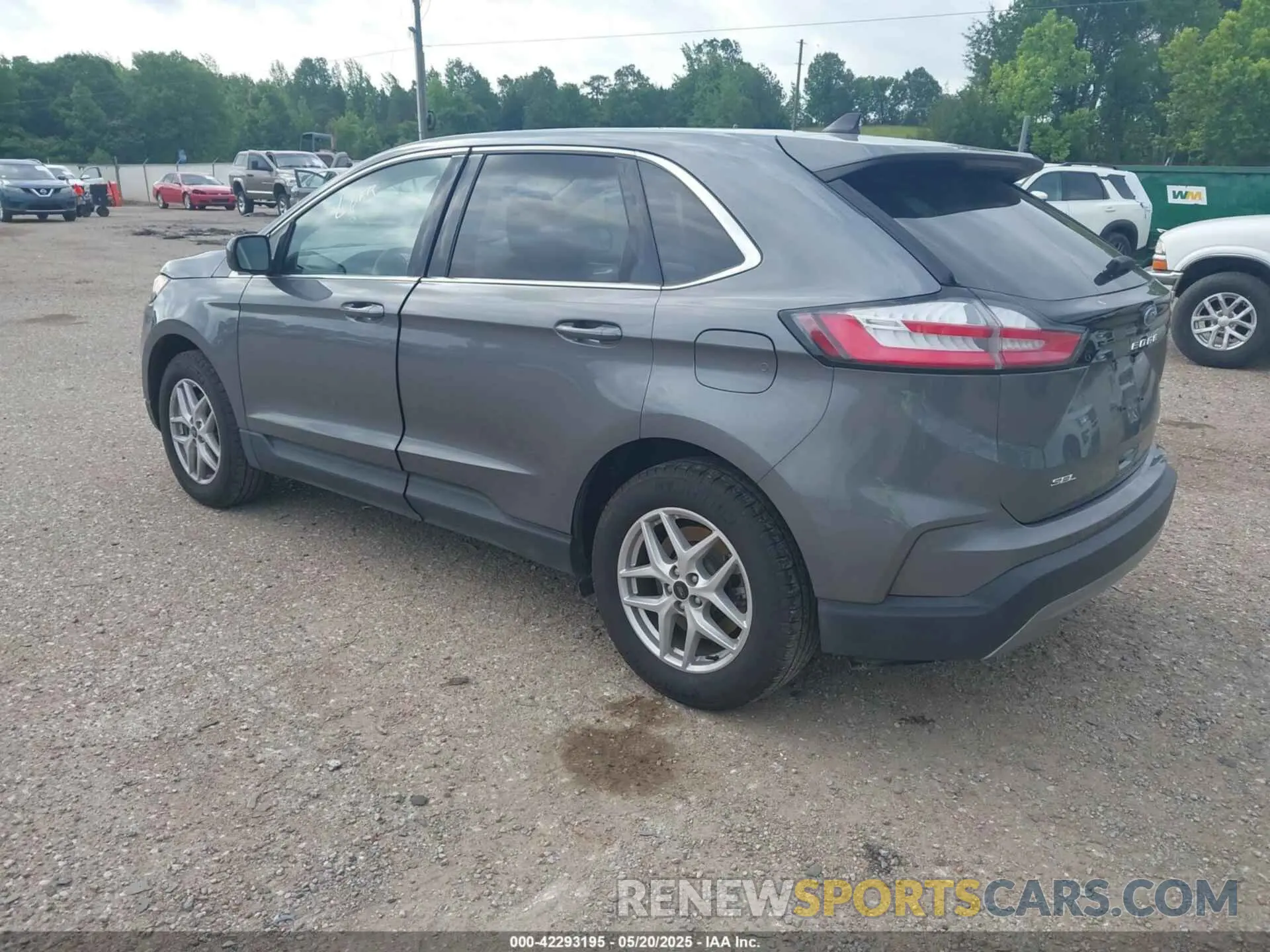 3 Photograph of a damaged car 2FMPK4J94RBA79371 FORD EDGE 2024
