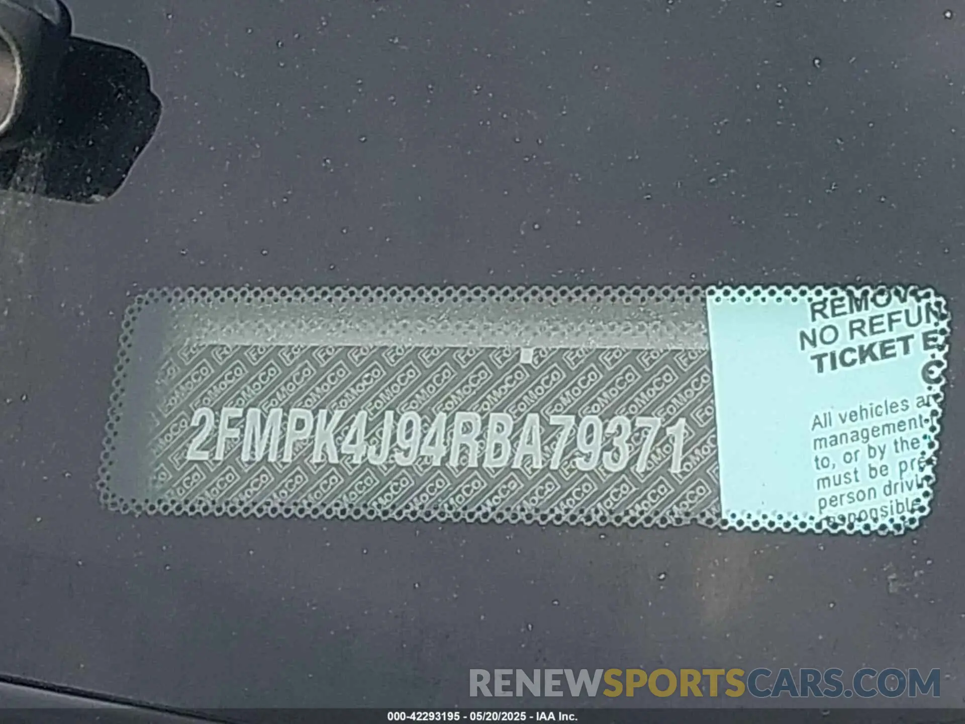 9 Photograph of a damaged car 2FMPK4J94RBA79371 FORD EDGE 2024