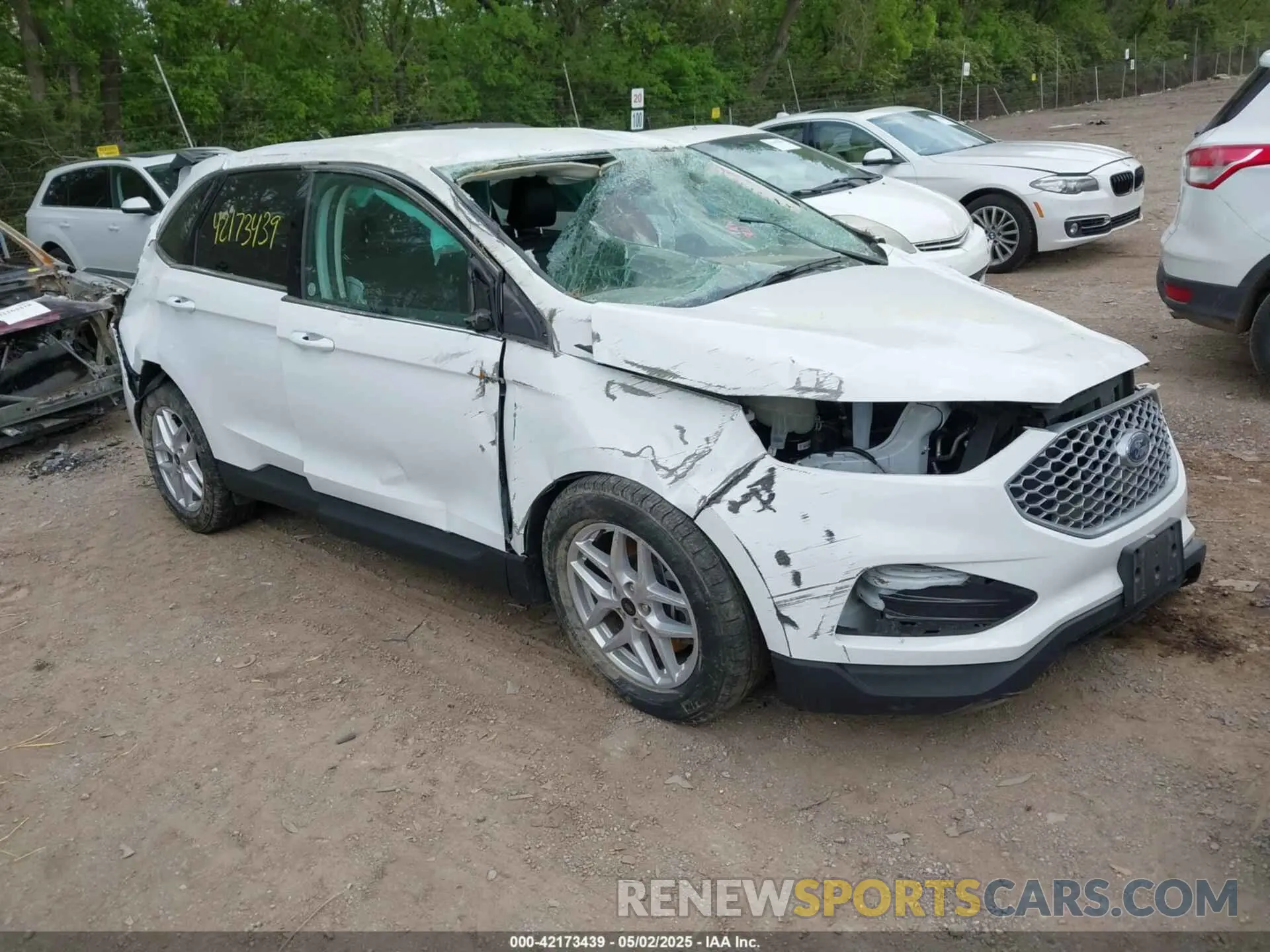1 Photograph of a damaged car 2FMPK4J94RBA99667 FORD EDGE 2024