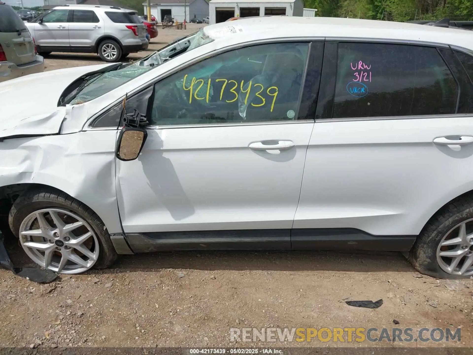 13 Photograph of a damaged car 2FMPK4J94RBA99667 FORD EDGE 2024