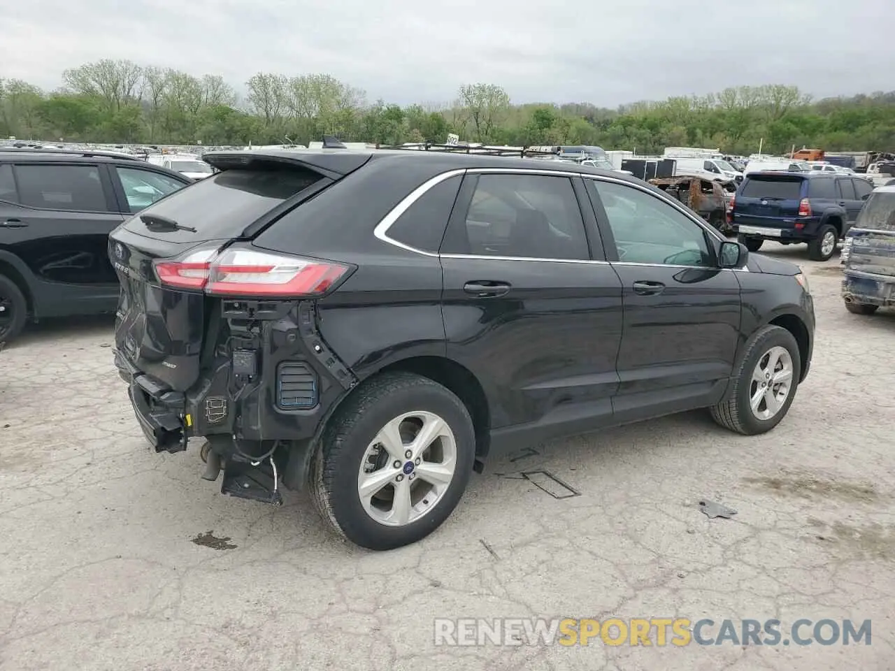 3 Photograph of a damaged car 2FMPK4J94RBB04480 FORD EDGE 2024
