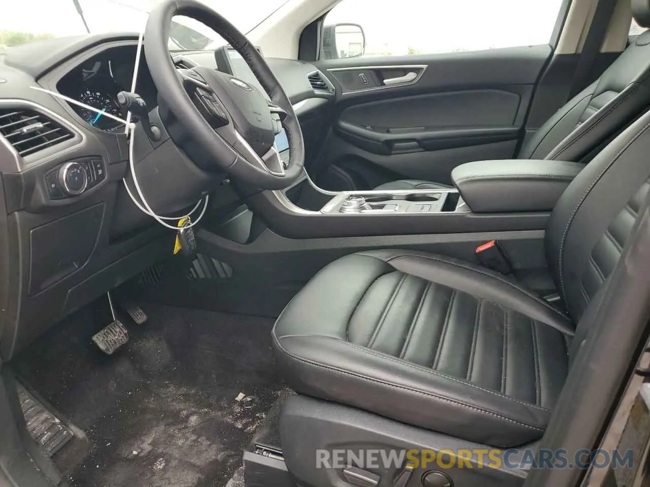 7 Photograph of a damaged car 2FMPK4J94RBB04480 FORD EDGE 2024