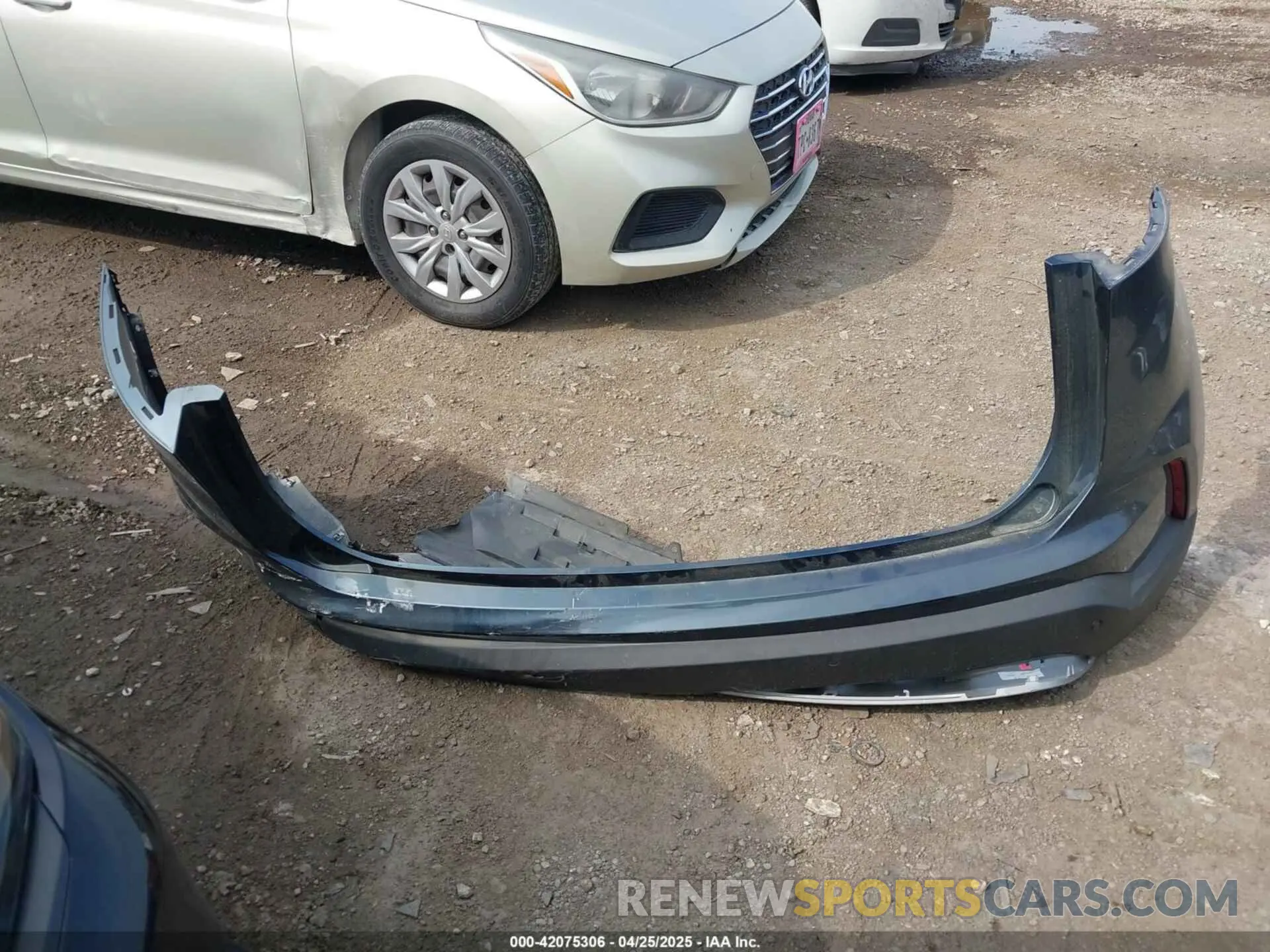 12 Photograph of a damaged car 2FMPK4J94RBB10960 FORD EDGE 2024