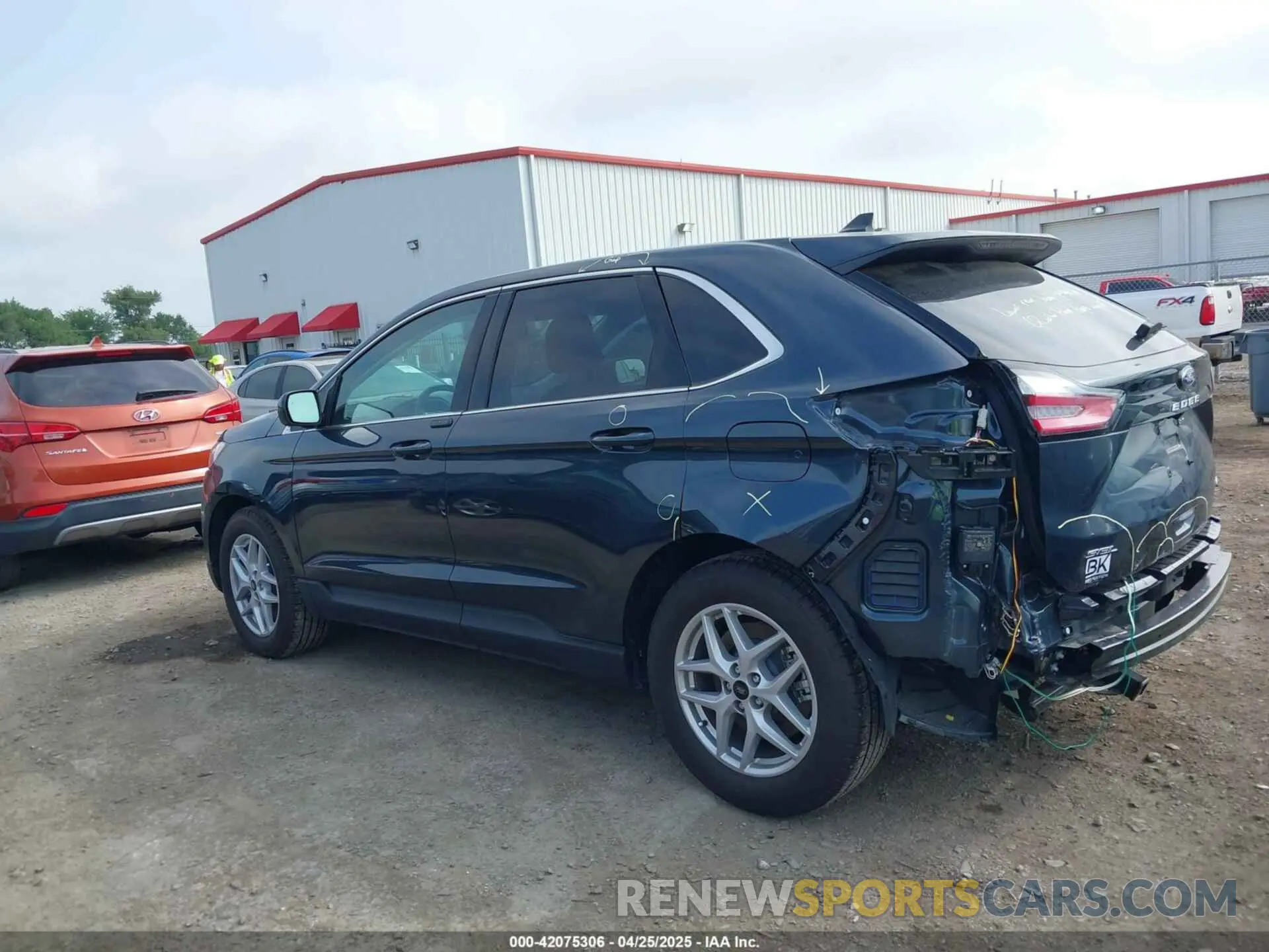 15 Photograph of a damaged car 2FMPK4J94RBB10960 FORD EDGE 2024